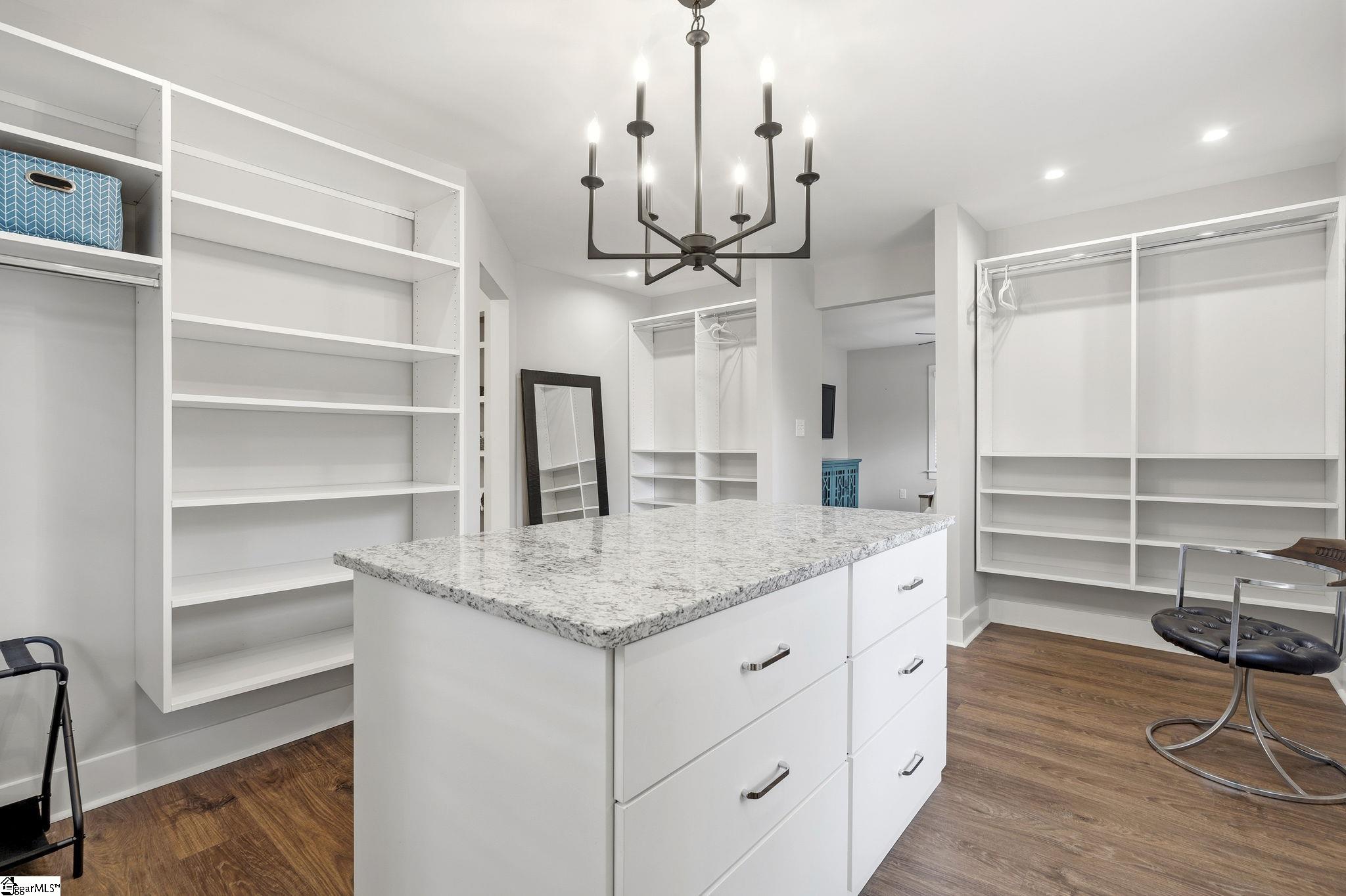 207 Oates Avenue Easley, SC 29640