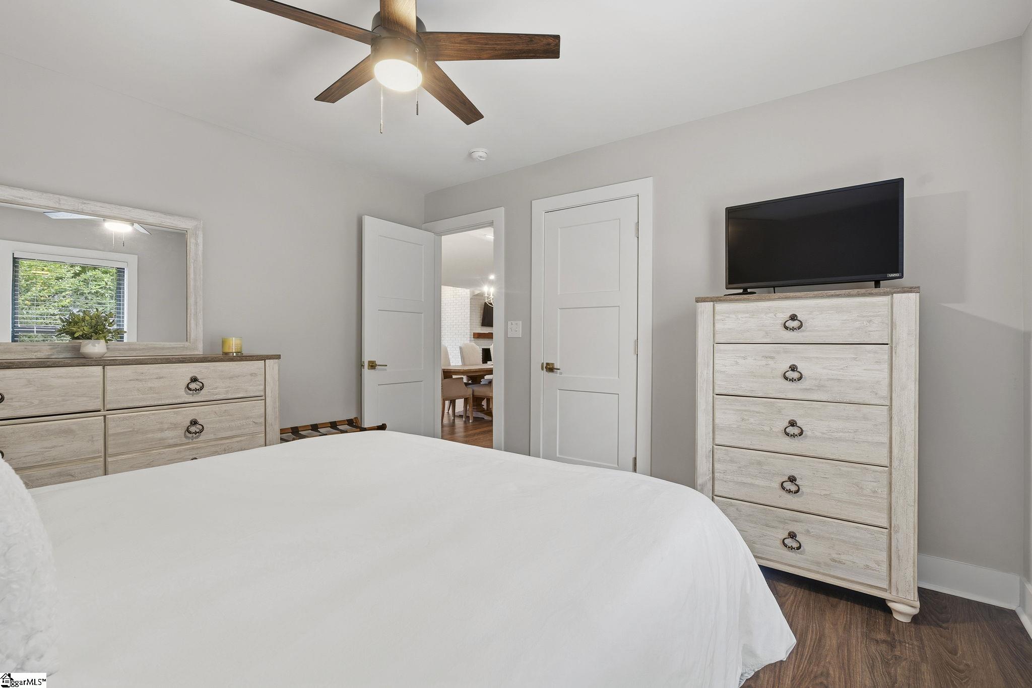 207 Oates Avenue Easley, SC 29640