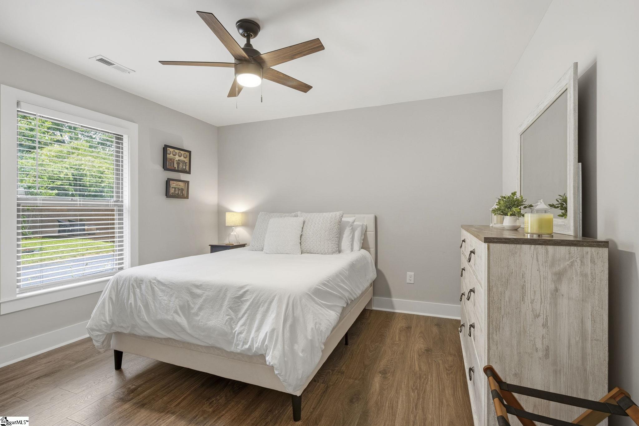 207 Oates Avenue Easley, SC 29640