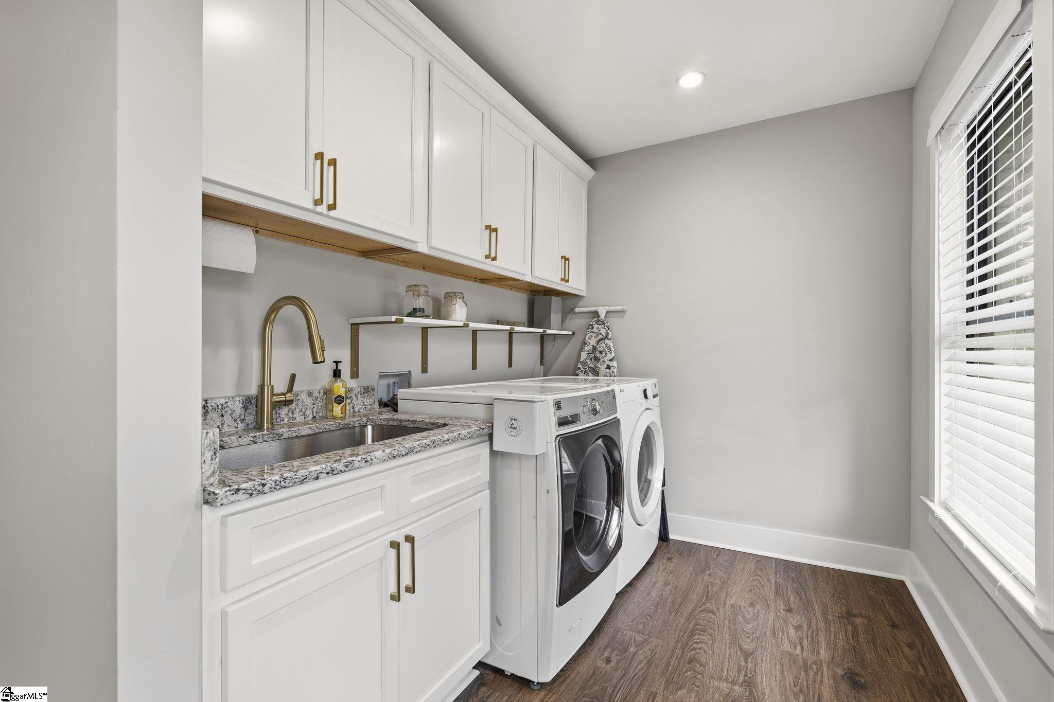 207 Oates Avenue Easley, SC 29640