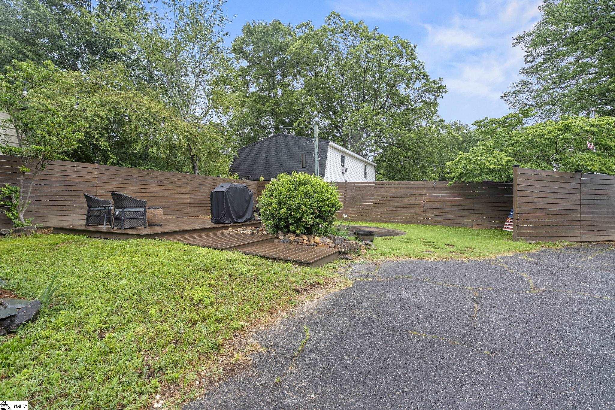 207 Oates Avenue Easley, SC 29640