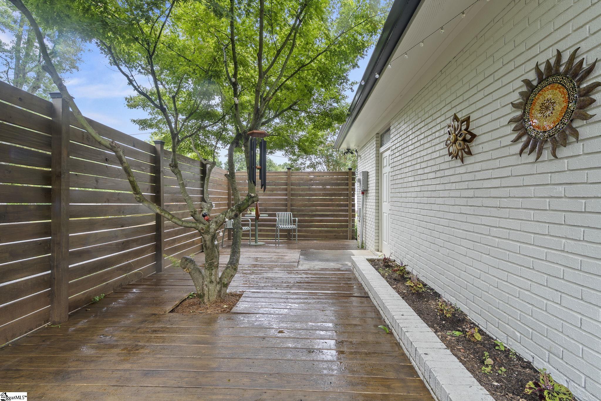 207 Oates Avenue Easley, SC 29640