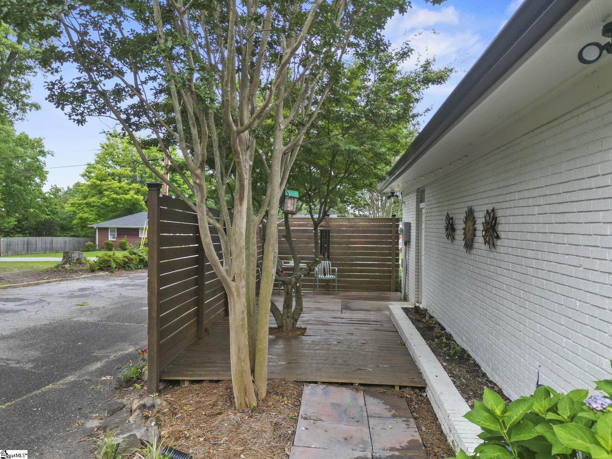 207 Oates Avenue Easley, SC 29640