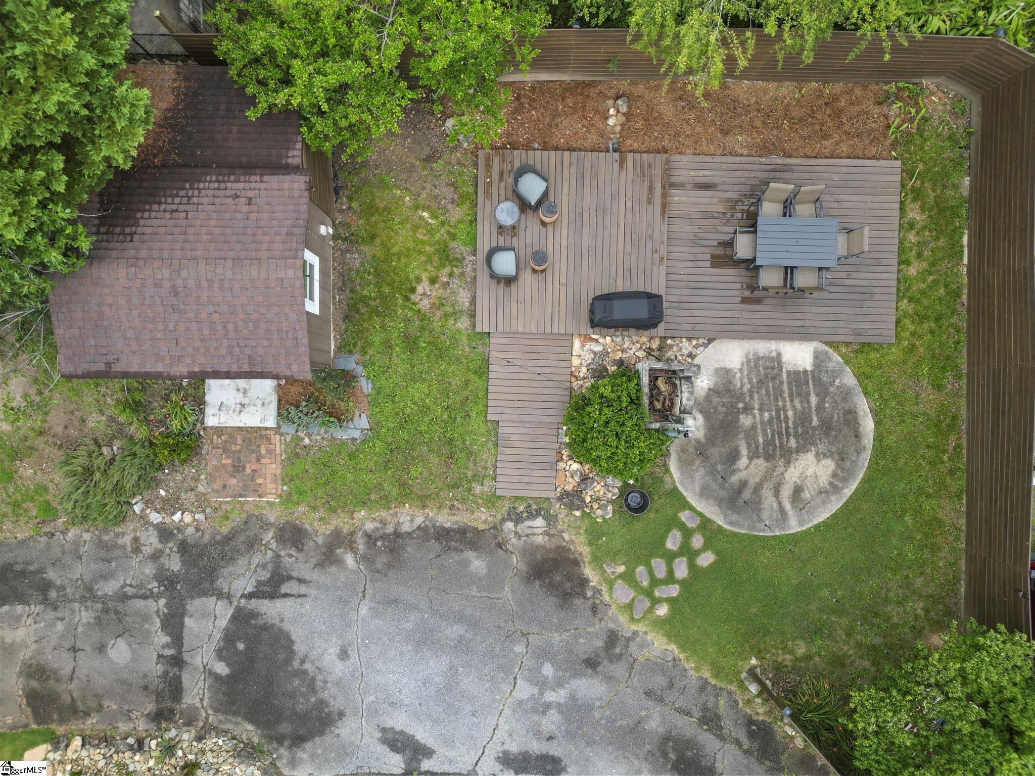 207 Oates Avenue Easley, SC 29640