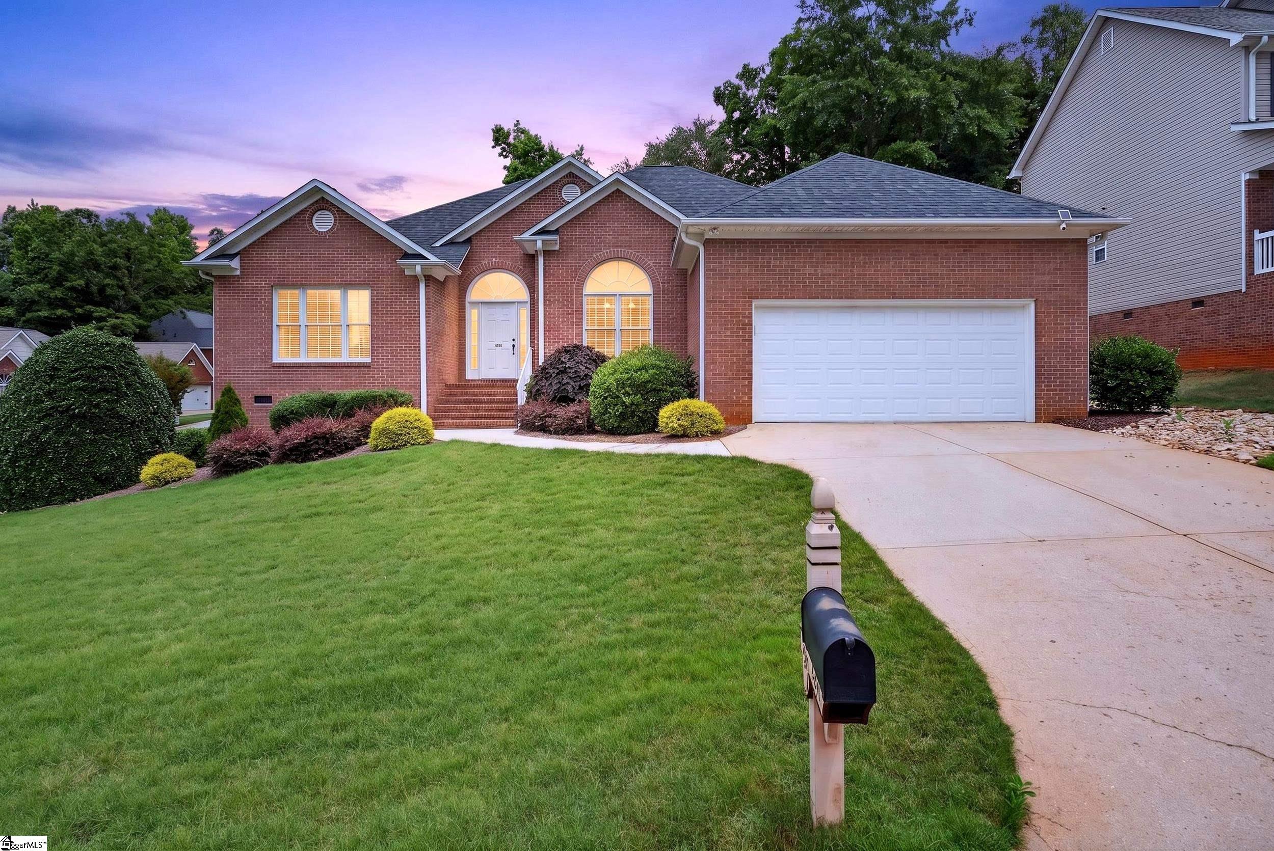 444 Doleman Drive Spartanburg, SC 29301