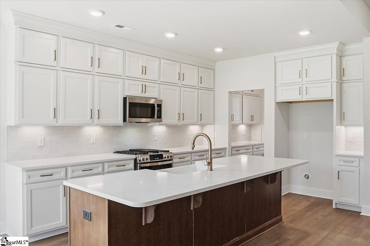 126 Mossend Street Woodruff, SC 29388