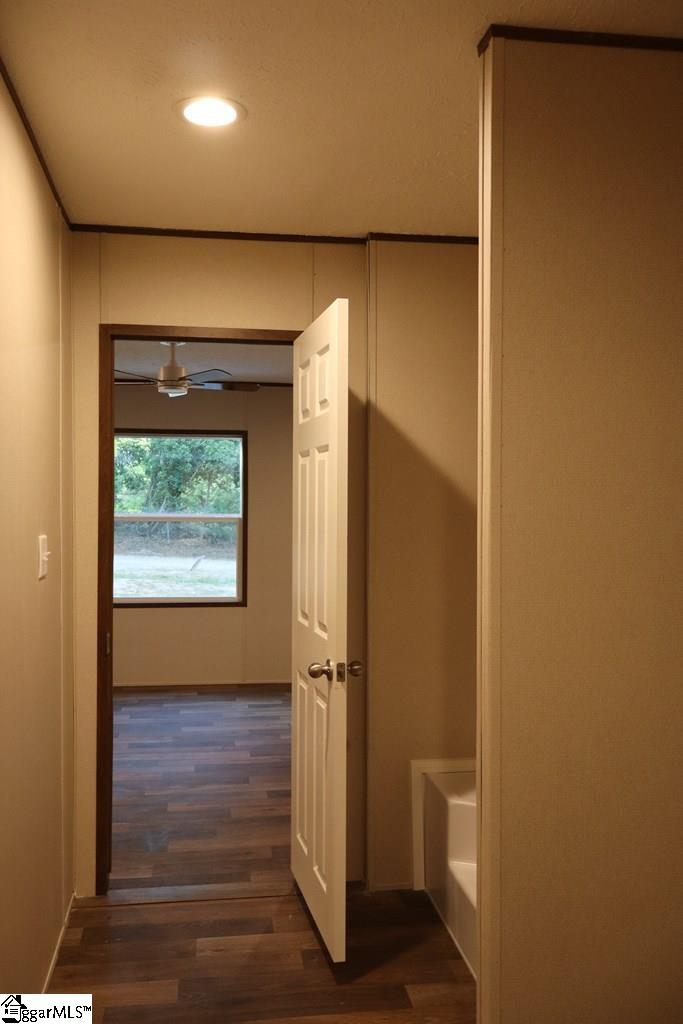 104 Trout S Greenwood Street Greenwood, SC 29649