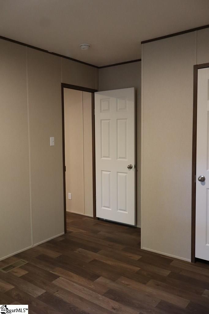 104 Trout S Greenwood Street Greenwood, SC 29649