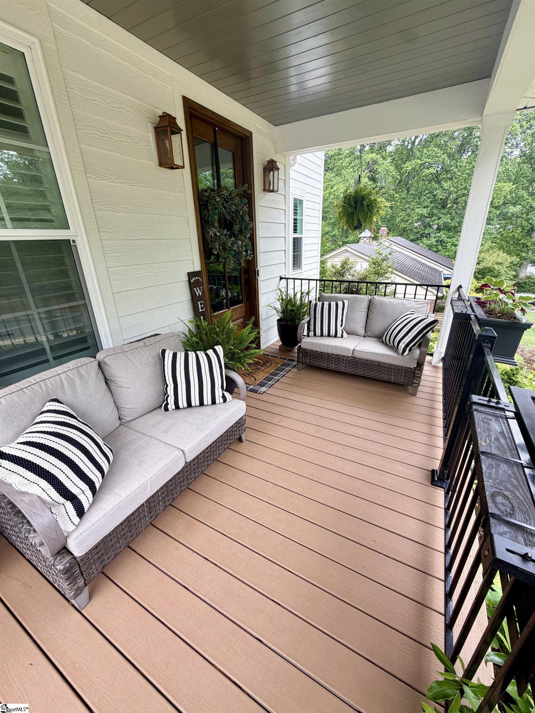 17 Pinehurst Drive Greenville, SC 29609-4737