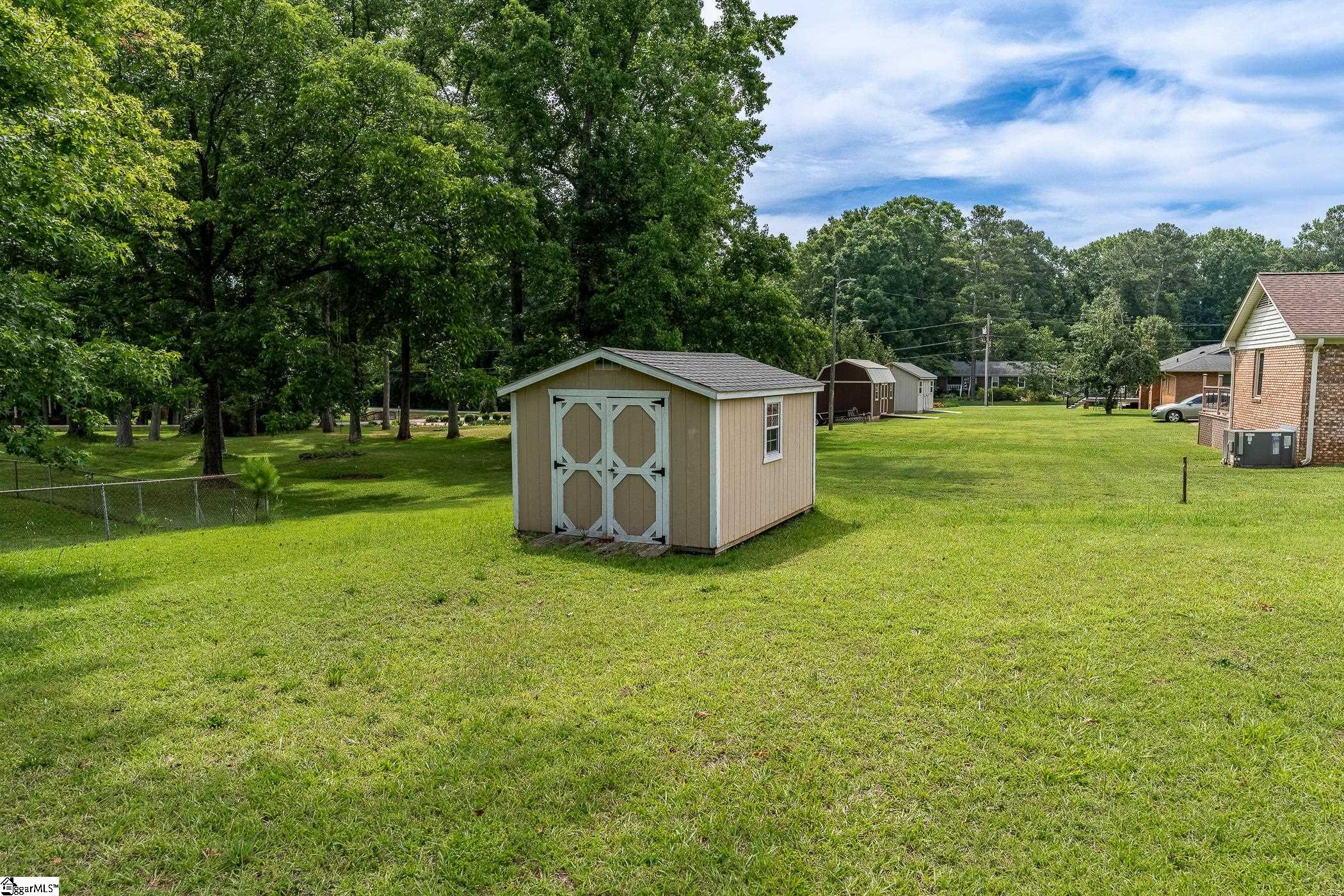 107 Lemon Tree Trail Laurens, SC 29360