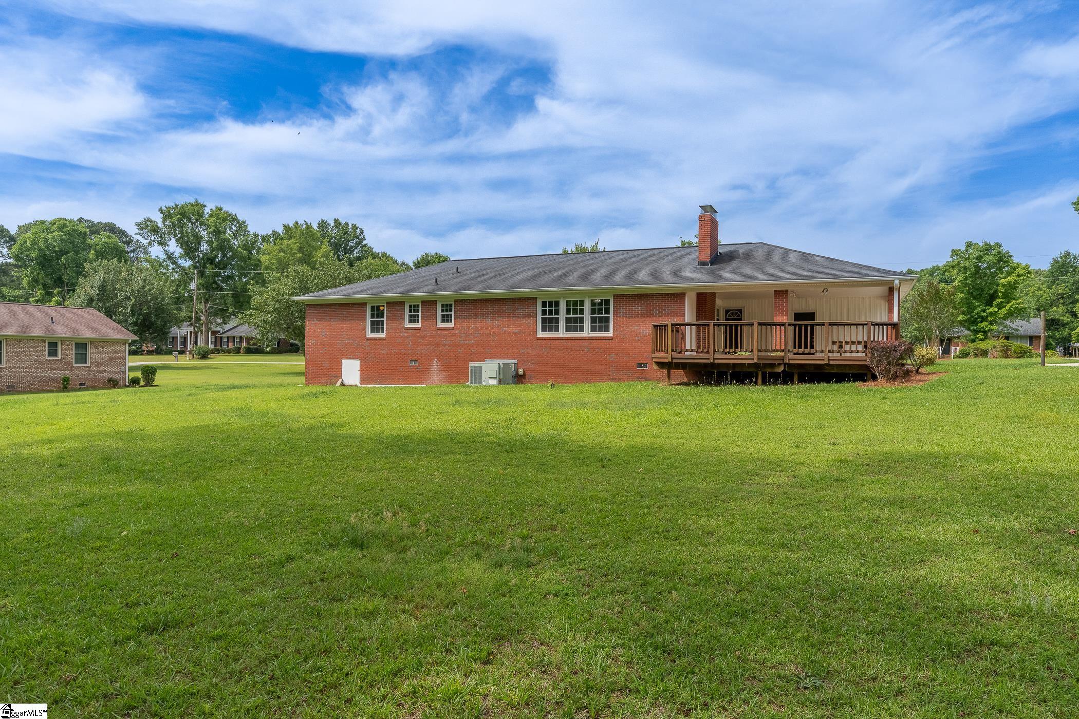107 Lemon Tree Trail Laurens, SC 29360