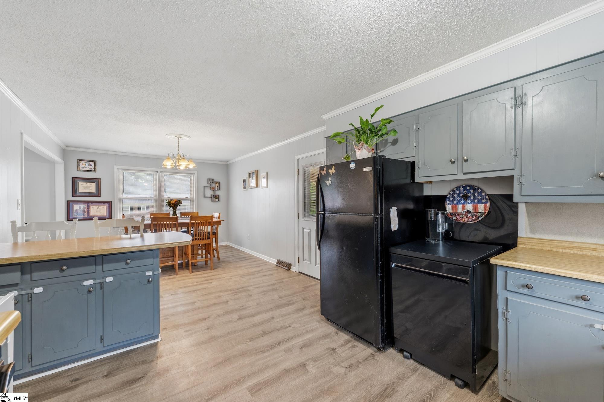 114 1st Street Central, SC 29630