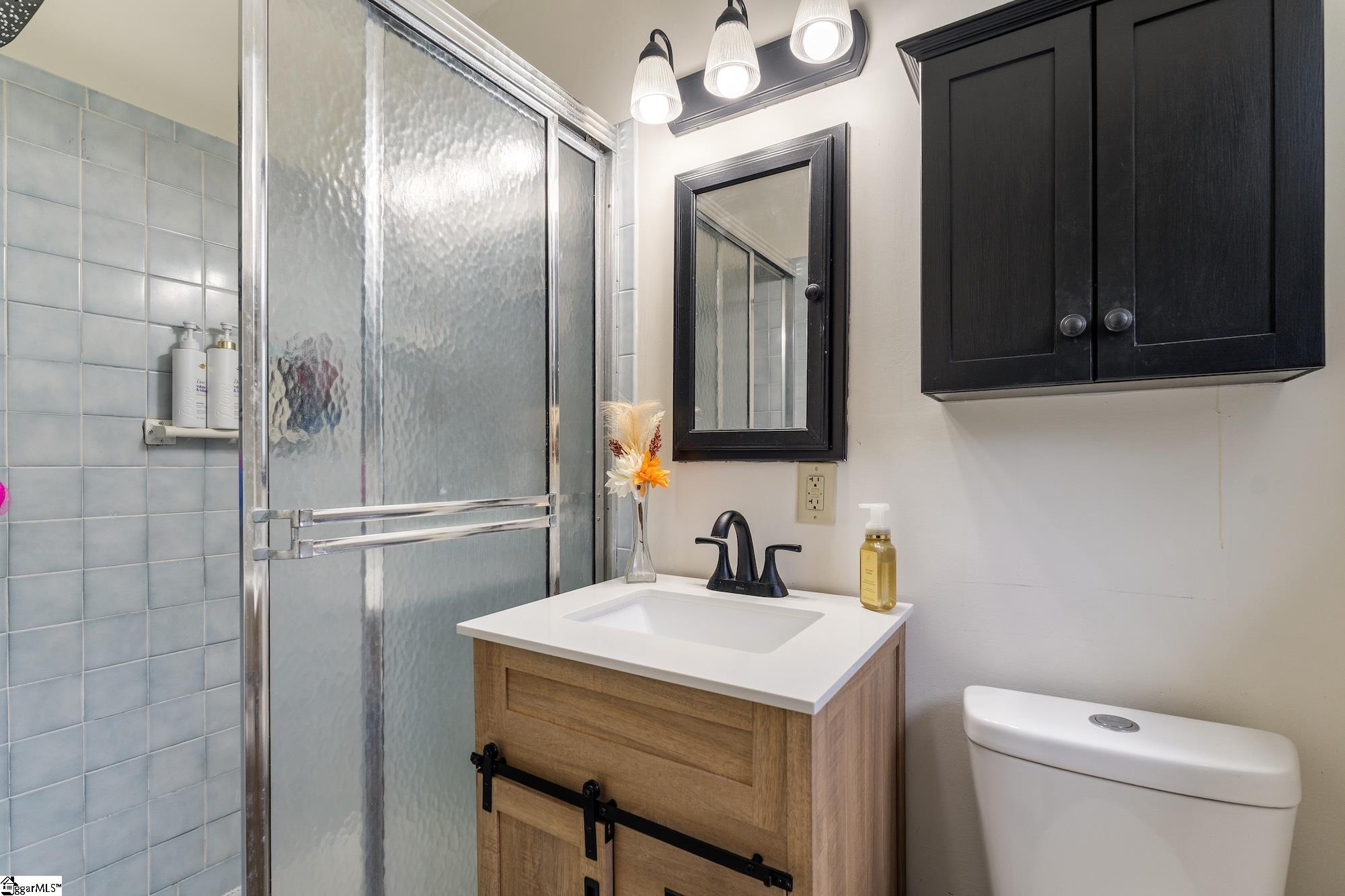 114 1st Street Central, SC 29630