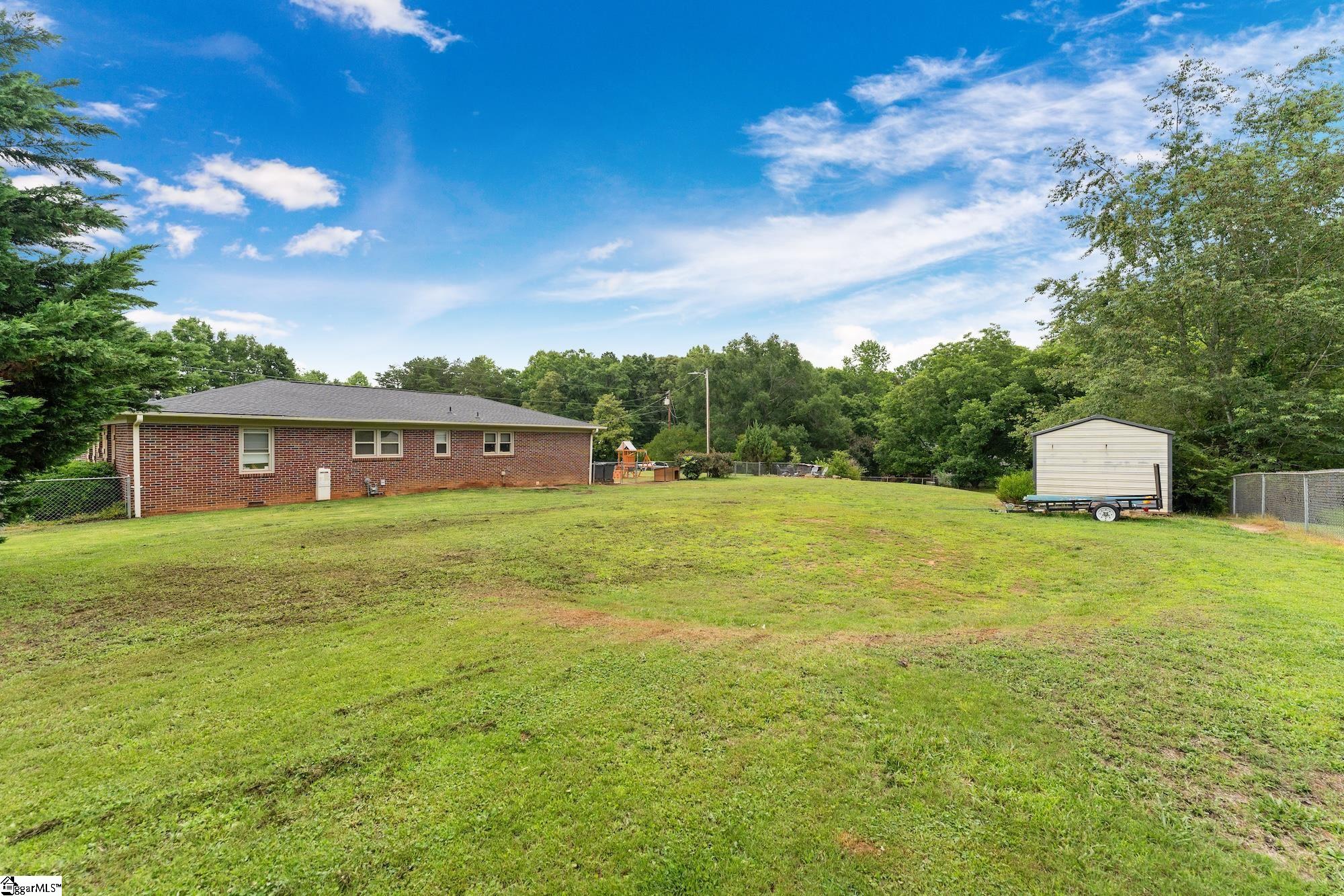 114 1st Street Central, SC 29630