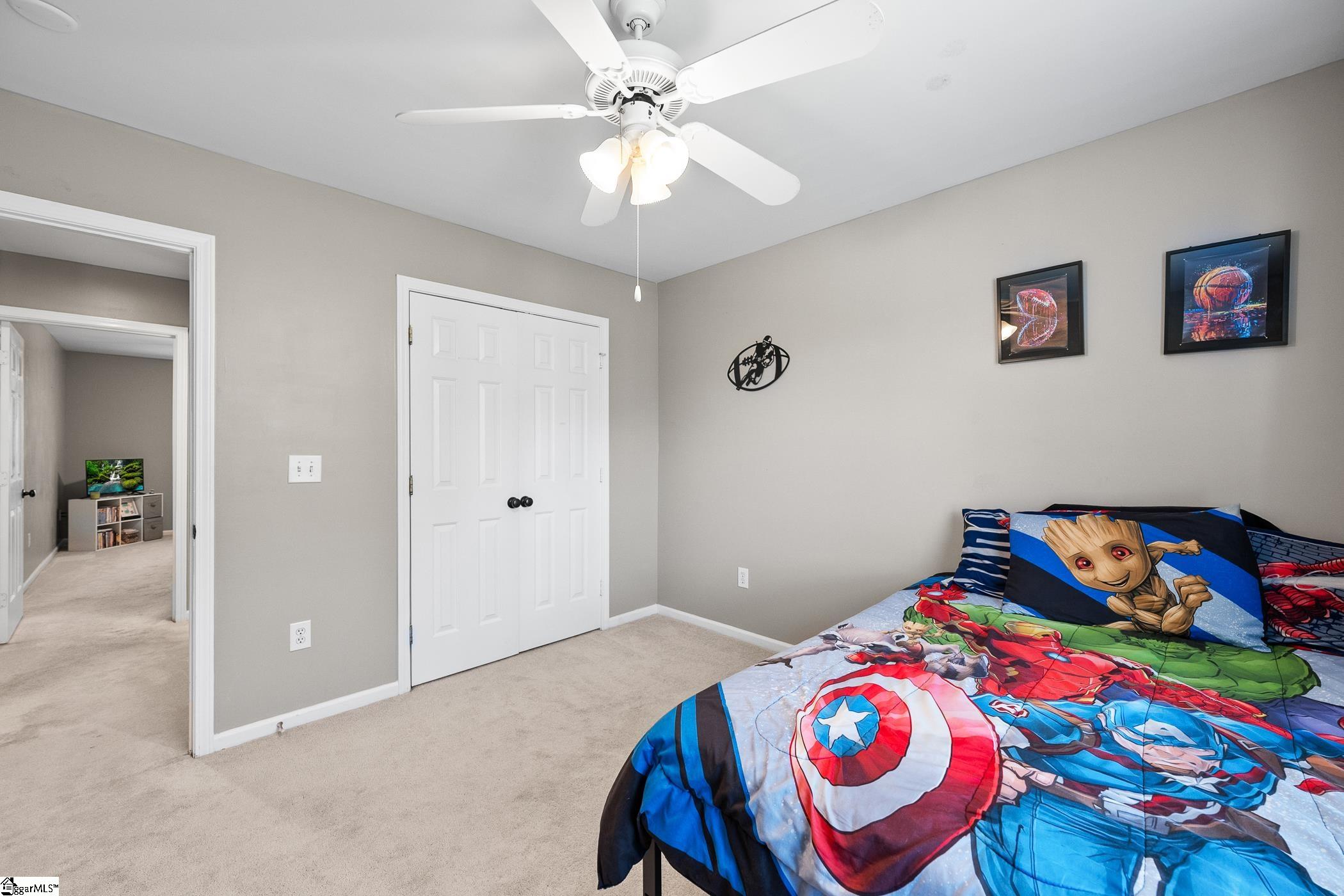 302 Crossvine Way Simpsonville, SC 29680-6864