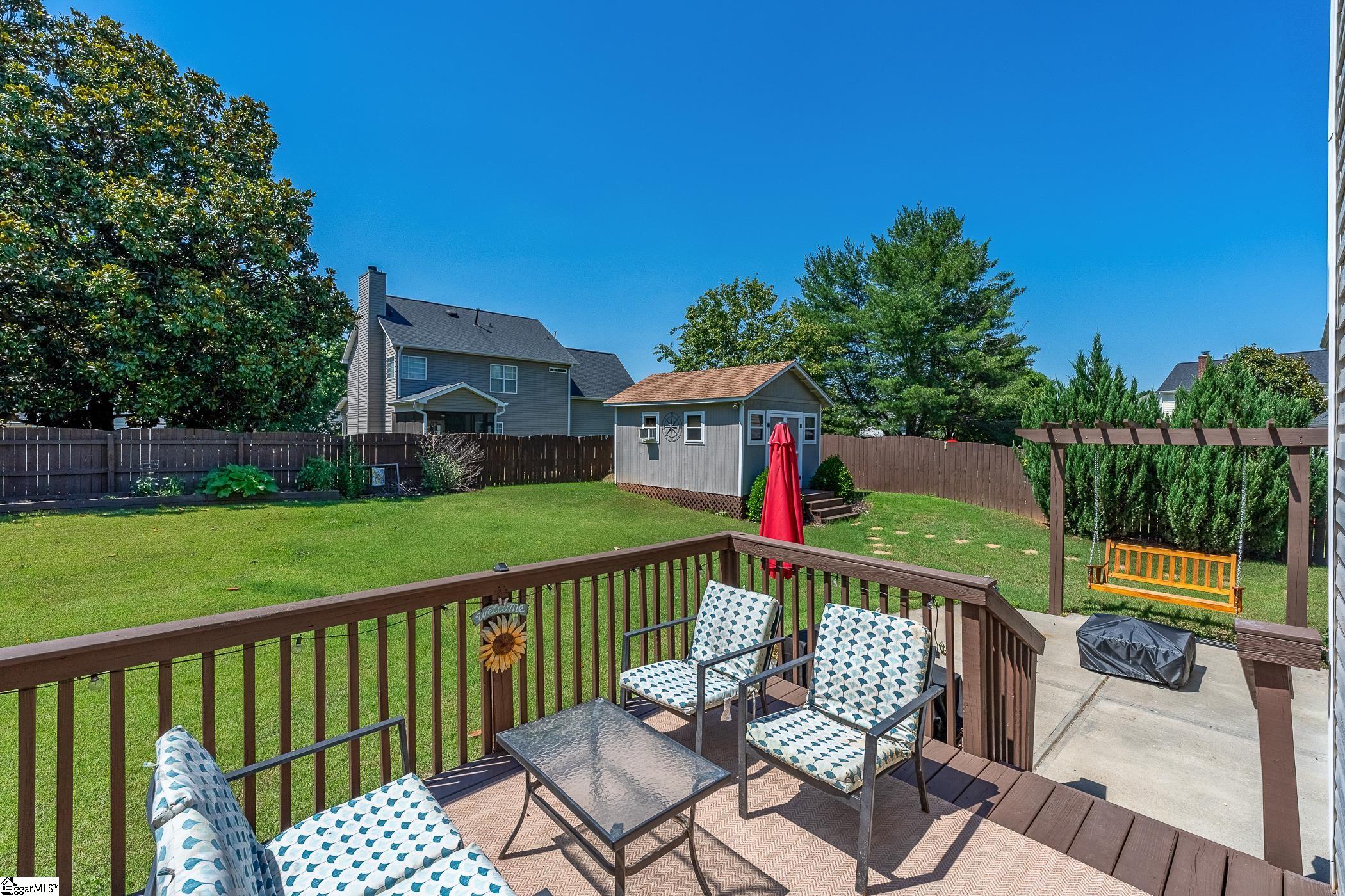 302 Crossvine Way Simpsonville, SC 29680-6864