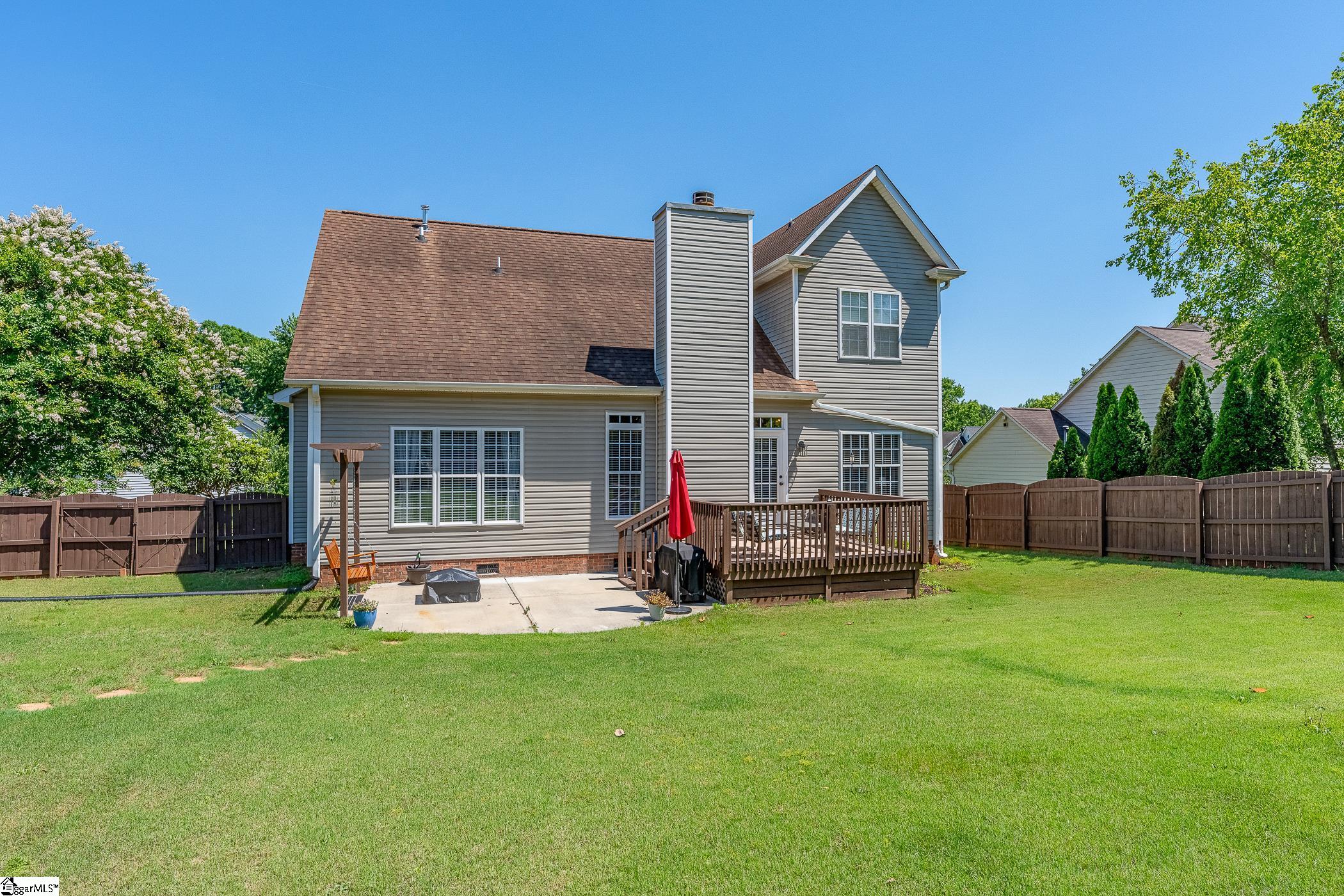 302 Crossvine Way Simpsonville, SC 29680-6864