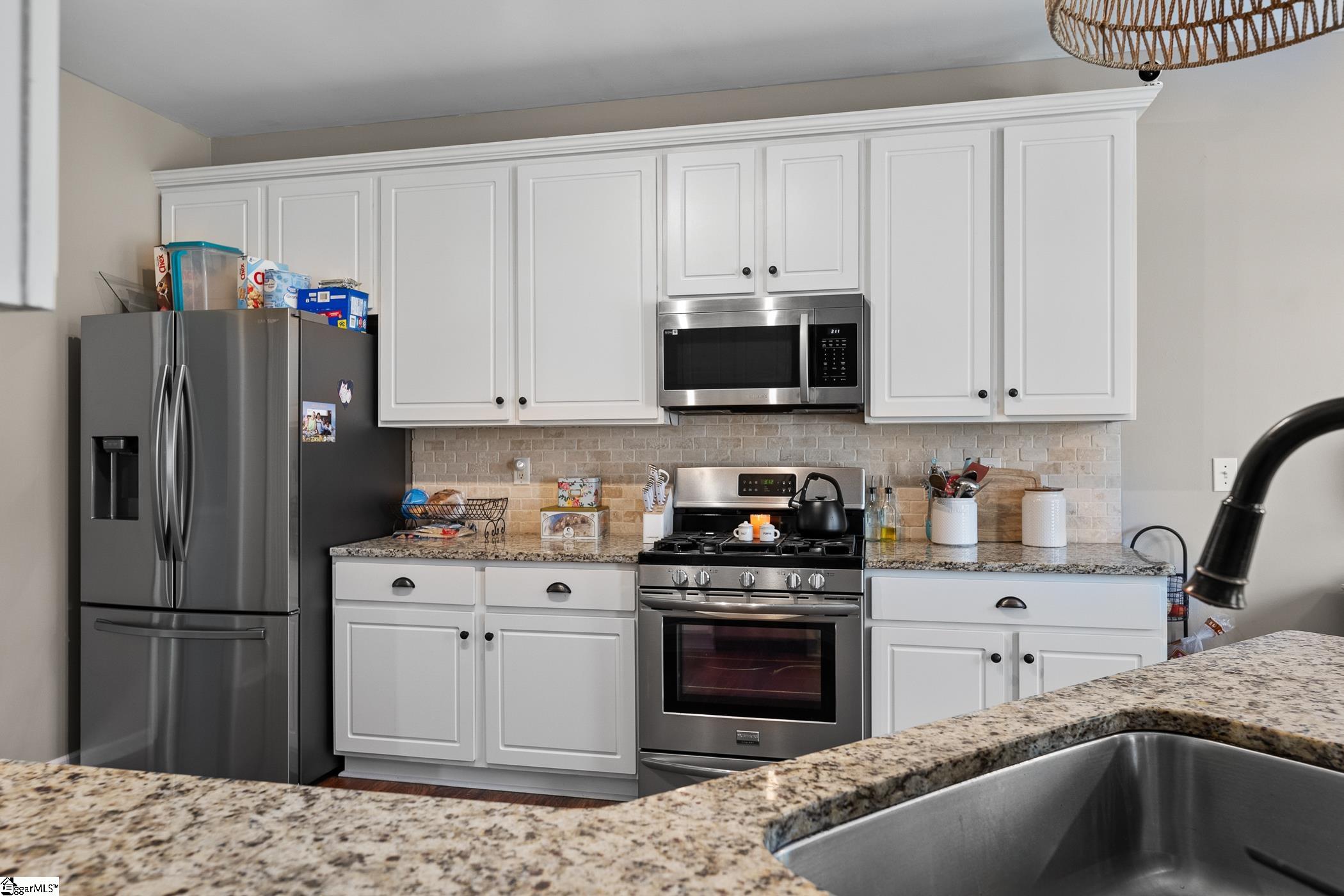 302 Crossvine Way Simpsonville, SC 29680-6864