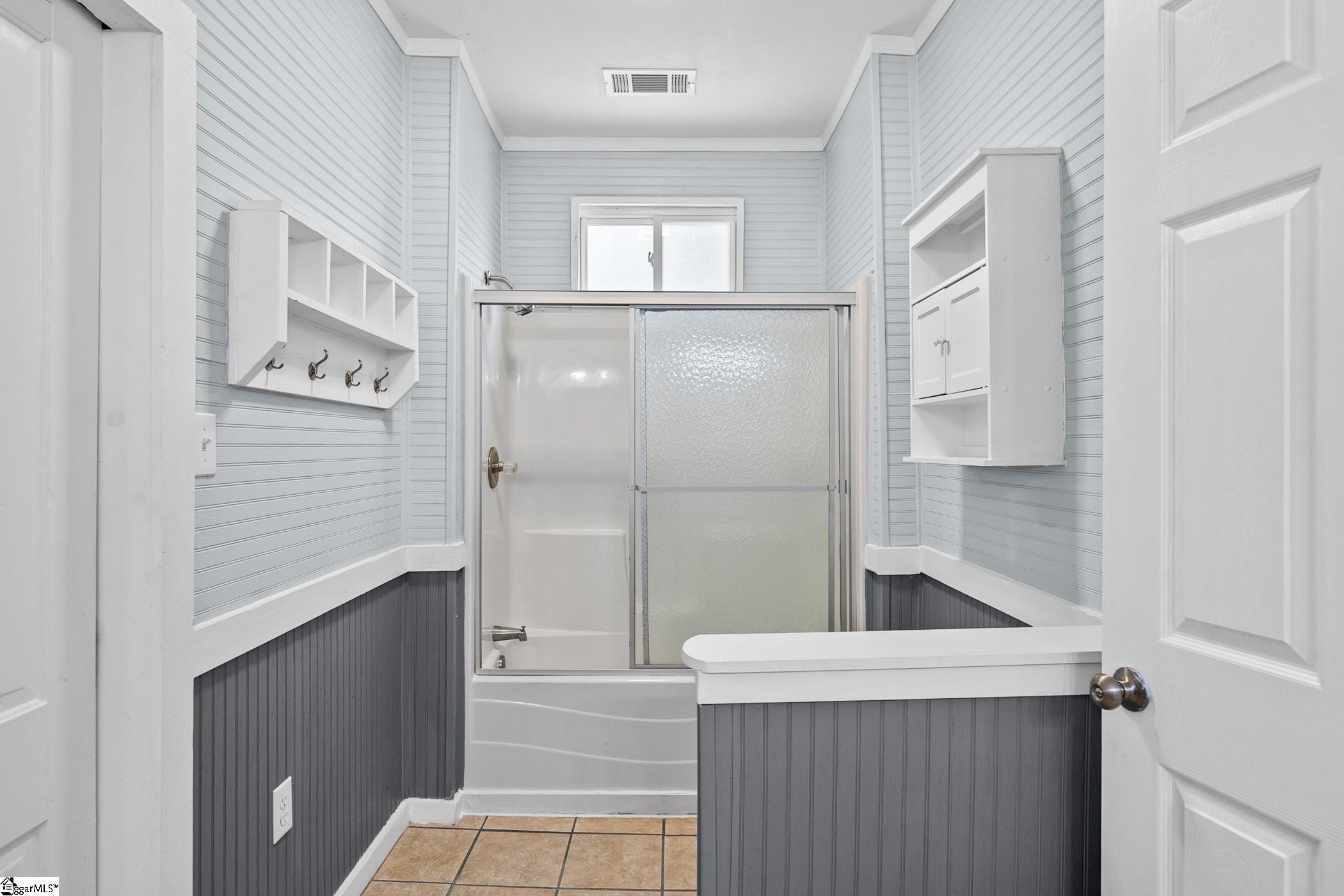 309 N Adair Street Clinton, SC 29325