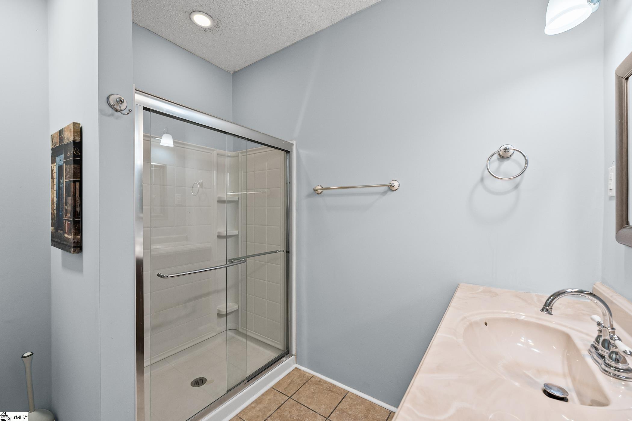 309 N Adair Street Clinton, SC 29325