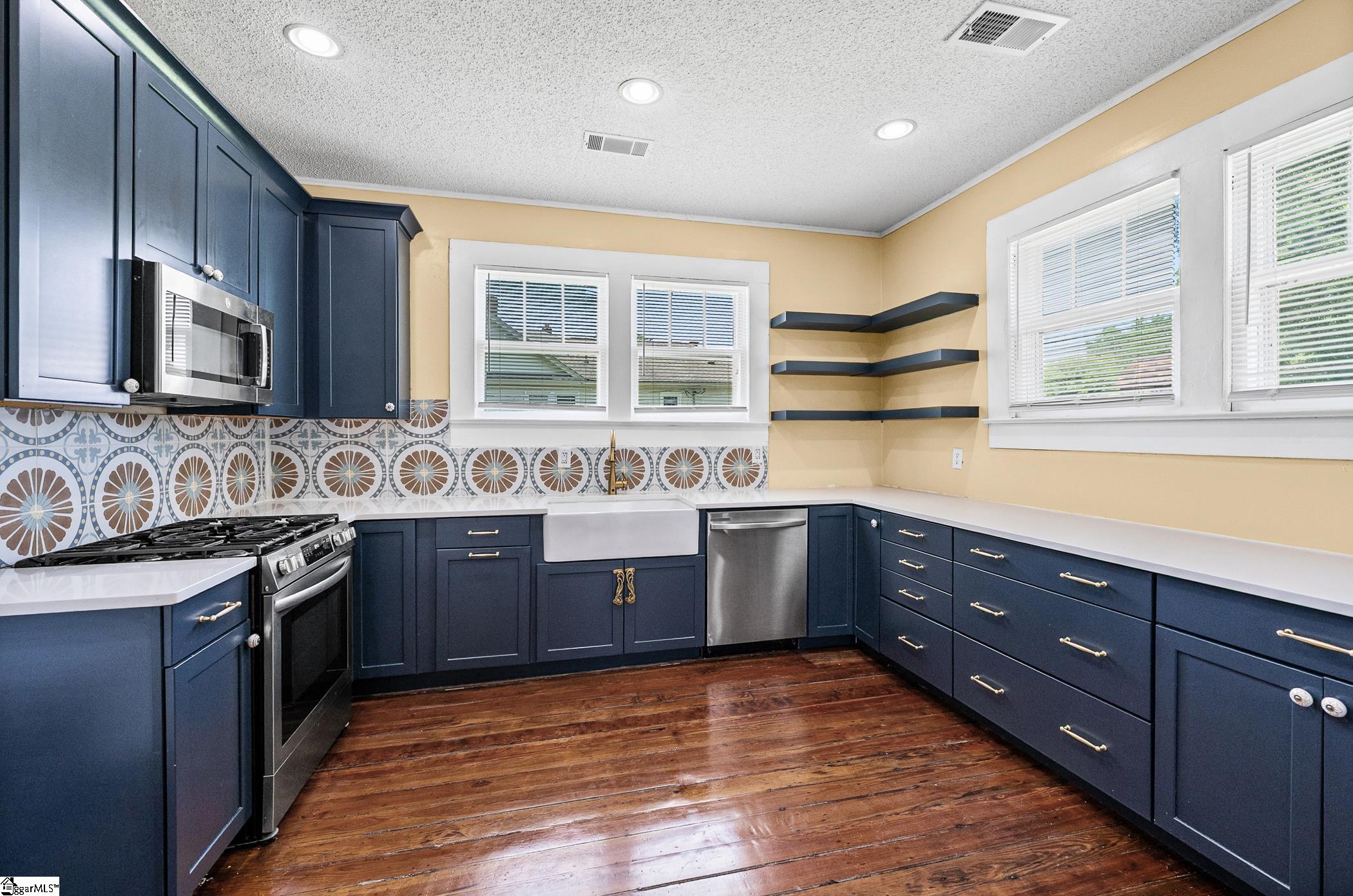 309 N Adair Street Clinton, SC 29325