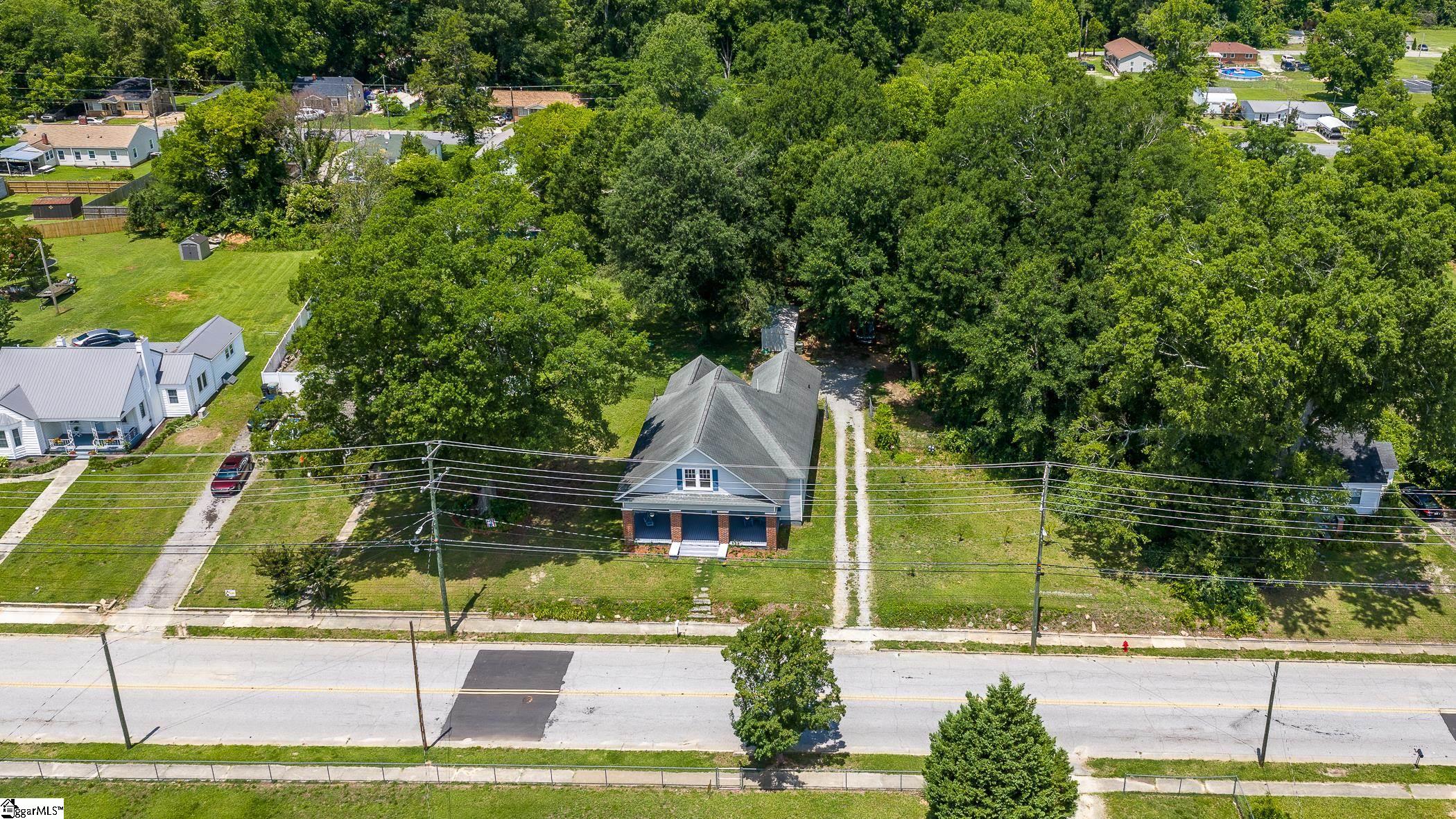 309 N Adair Street Clinton, SC 29325