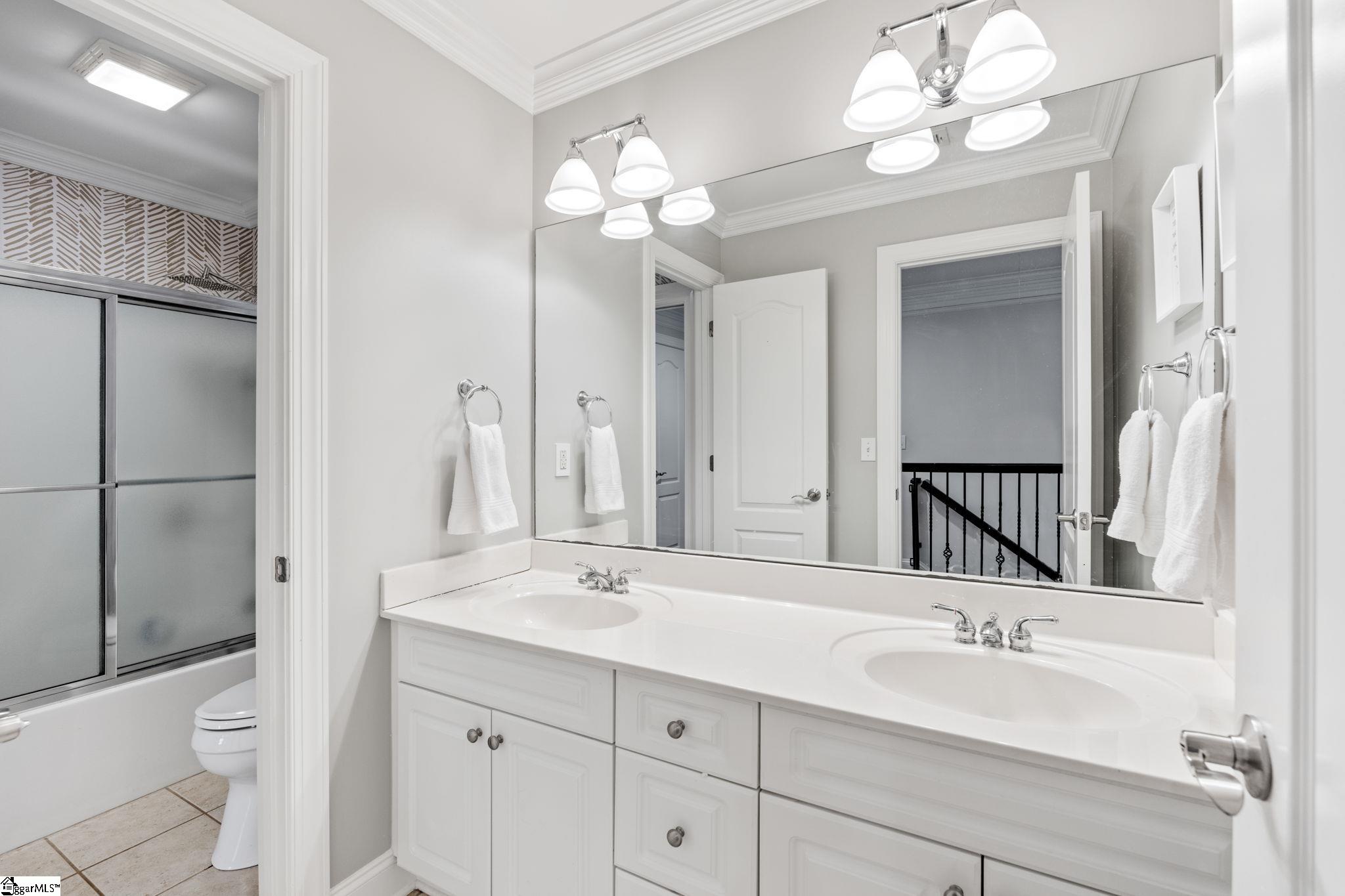 300 Kilgore Farms Circle Simpsonville, SC 29681