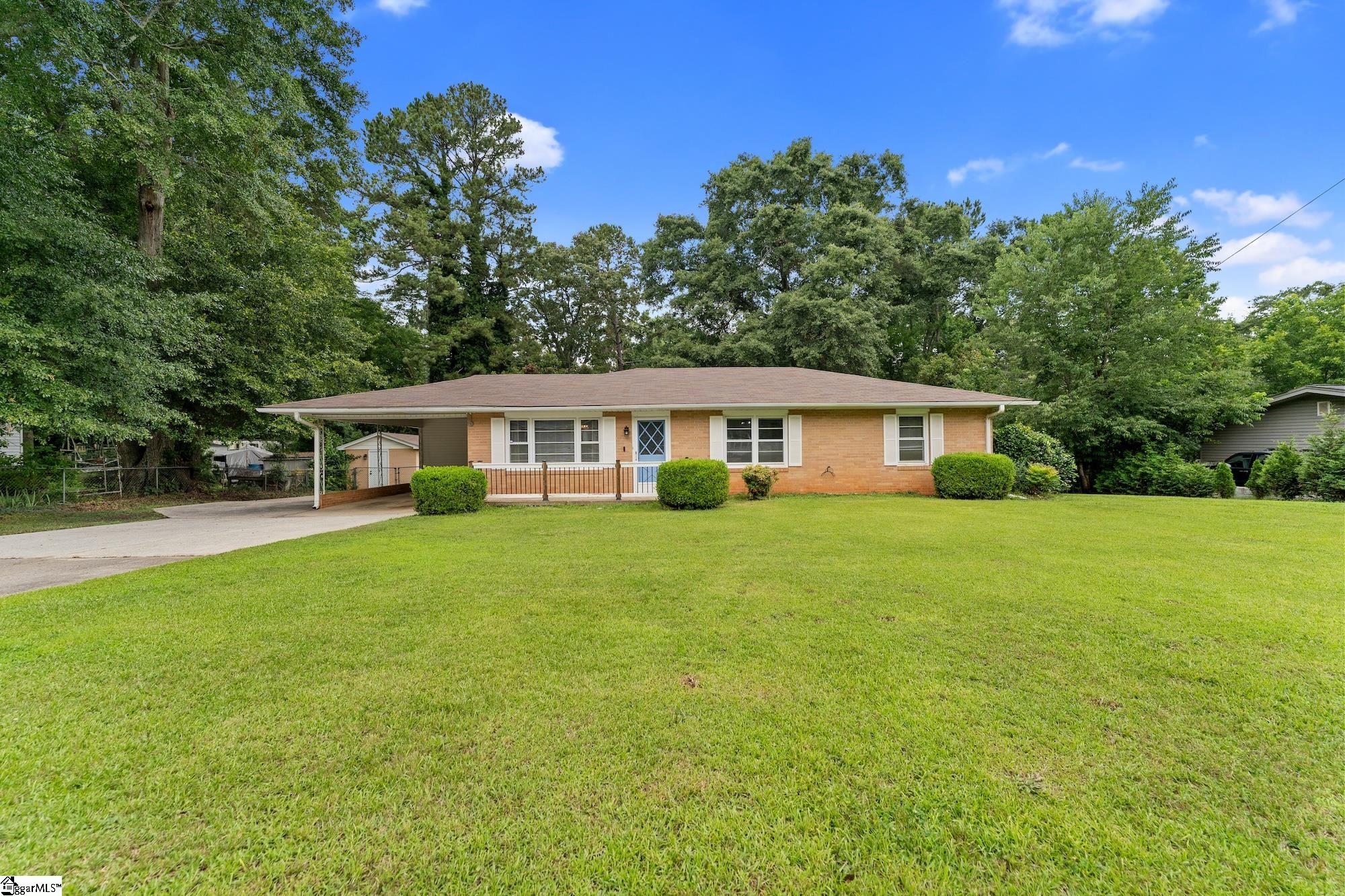 12 Dendy Street Pelzer, SC 29669