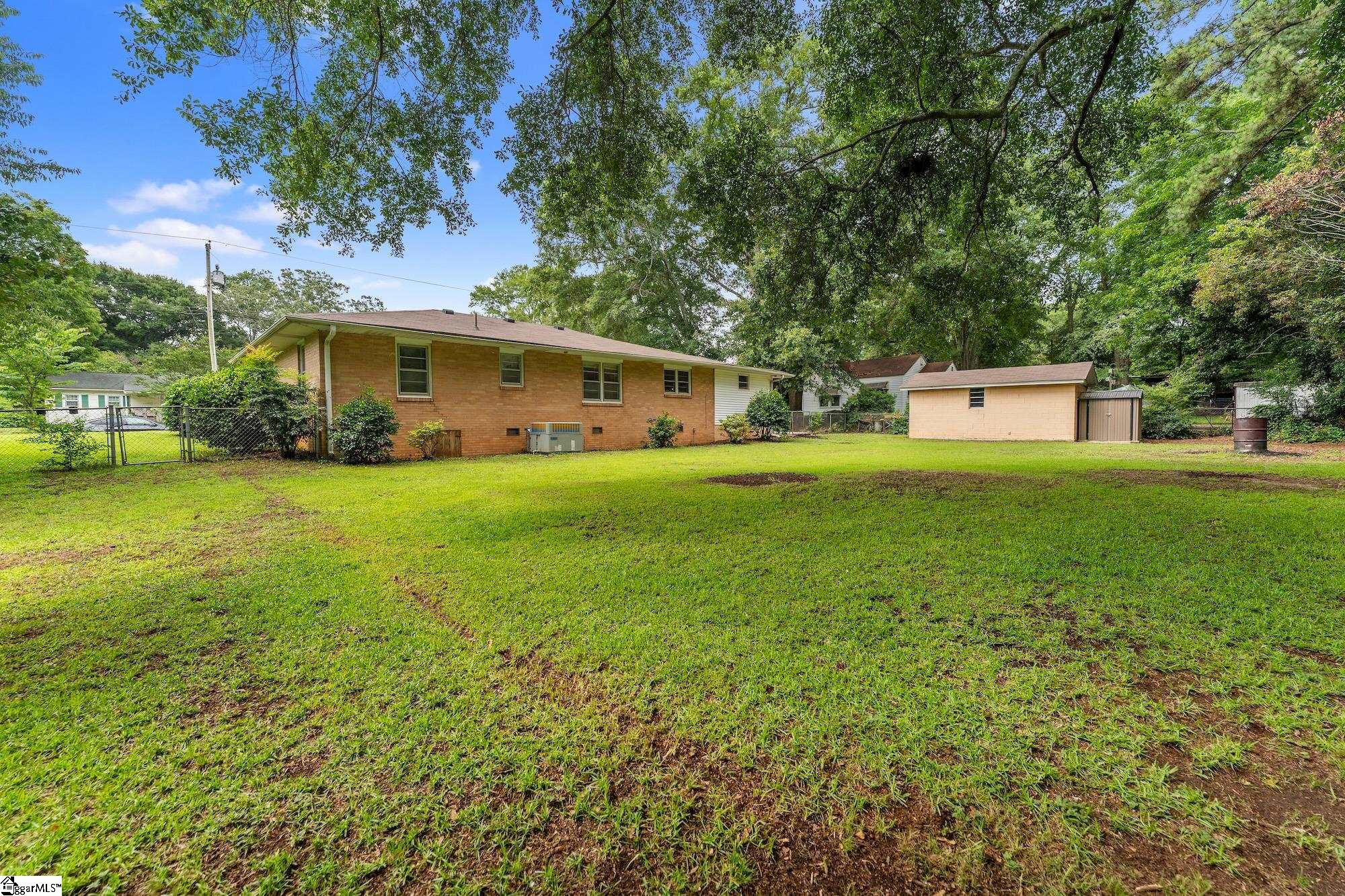 12 Dendy Street Pelzer, SC 29669