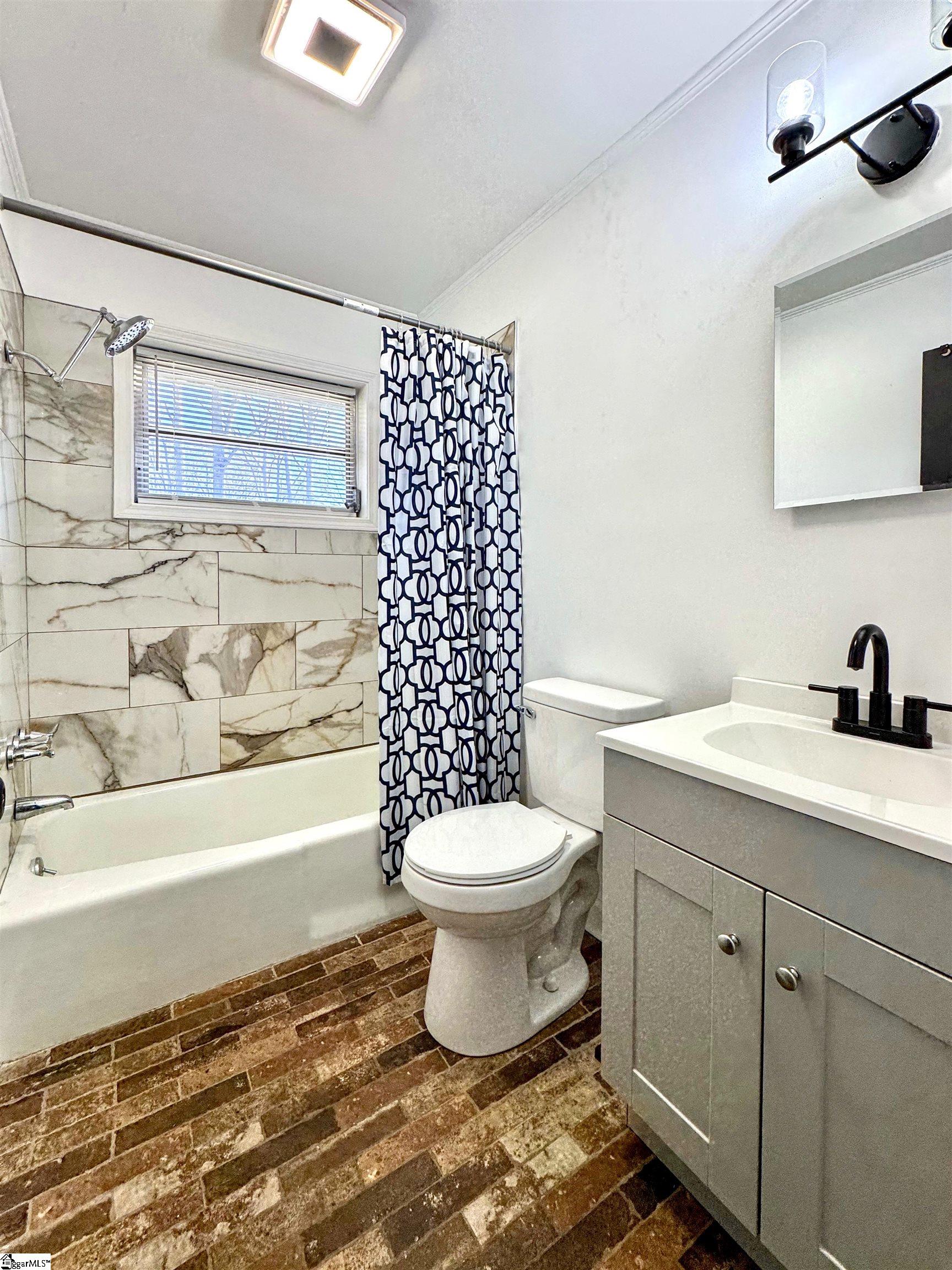 2434 Broadway Lake Anderson, SC 29621-5229