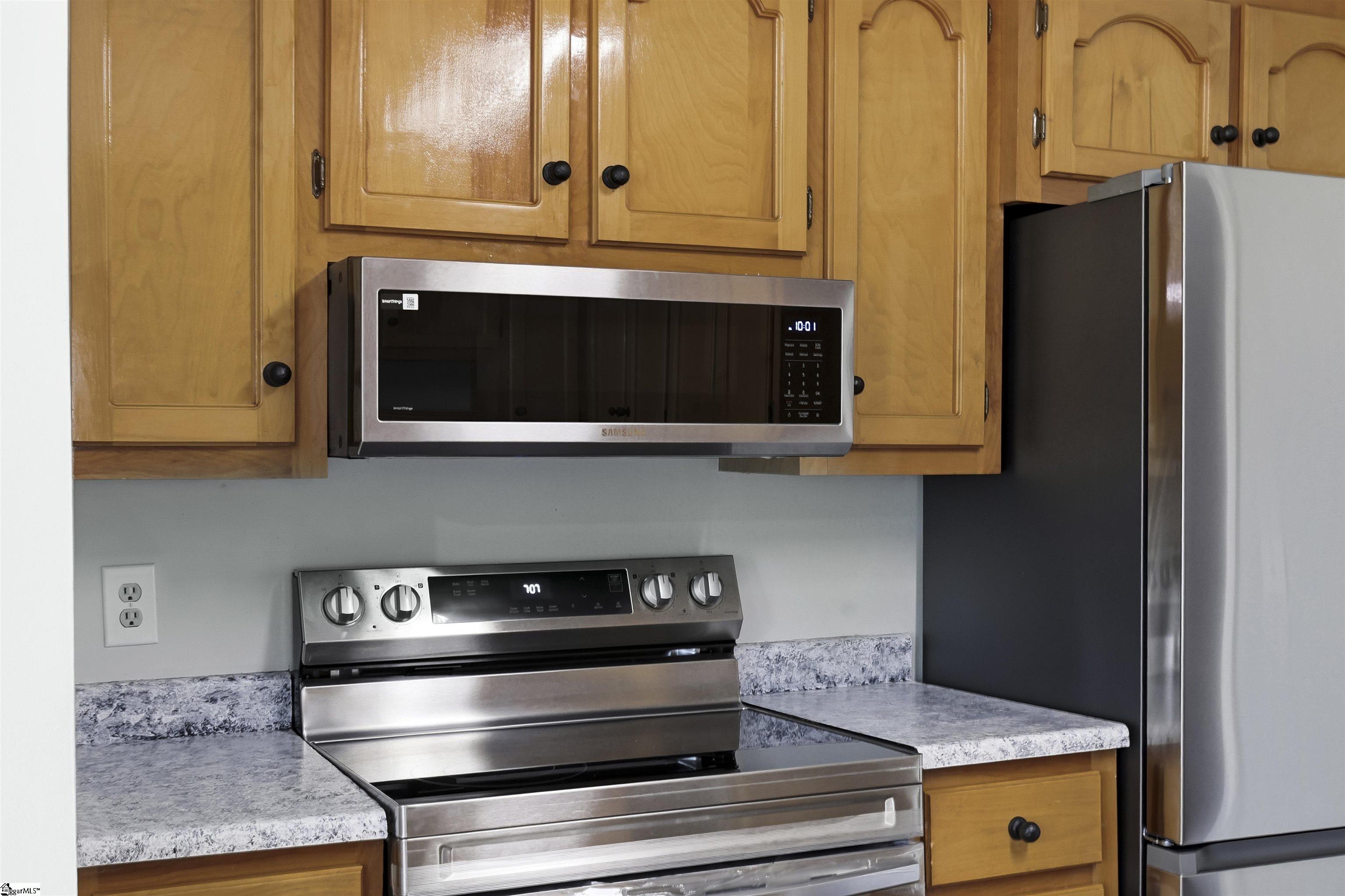 114 Fairview Place Greer, SC 29651-6027