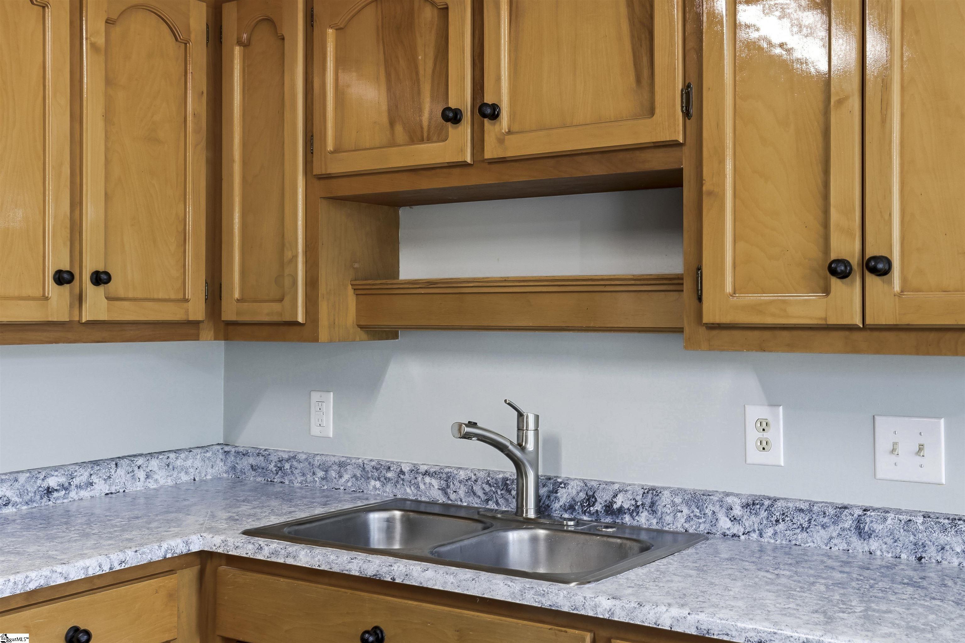114 Fairview Place Greer, SC 29651-6027