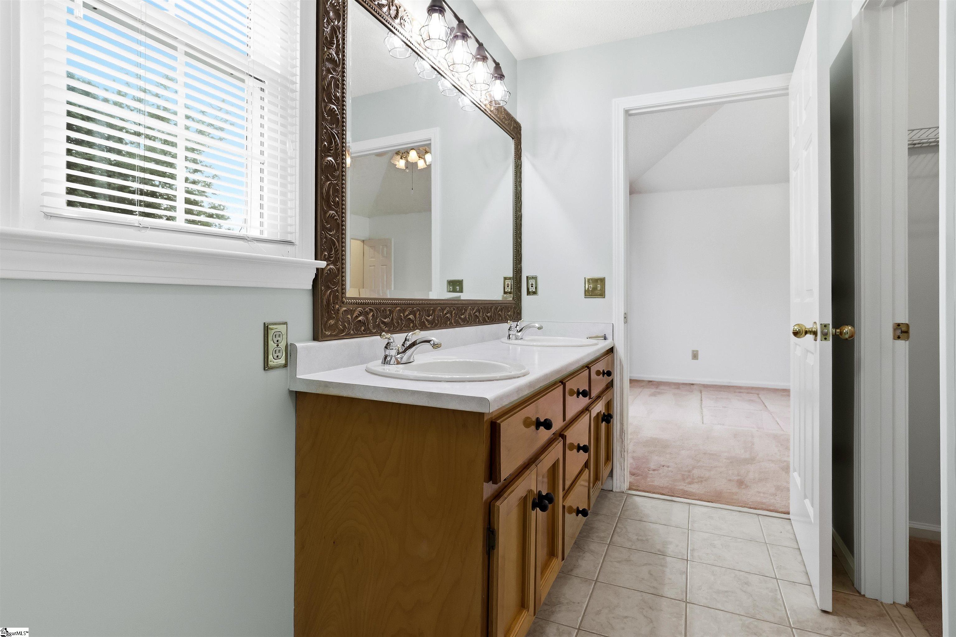 114 Fairview Place Greer, SC 29651-6027