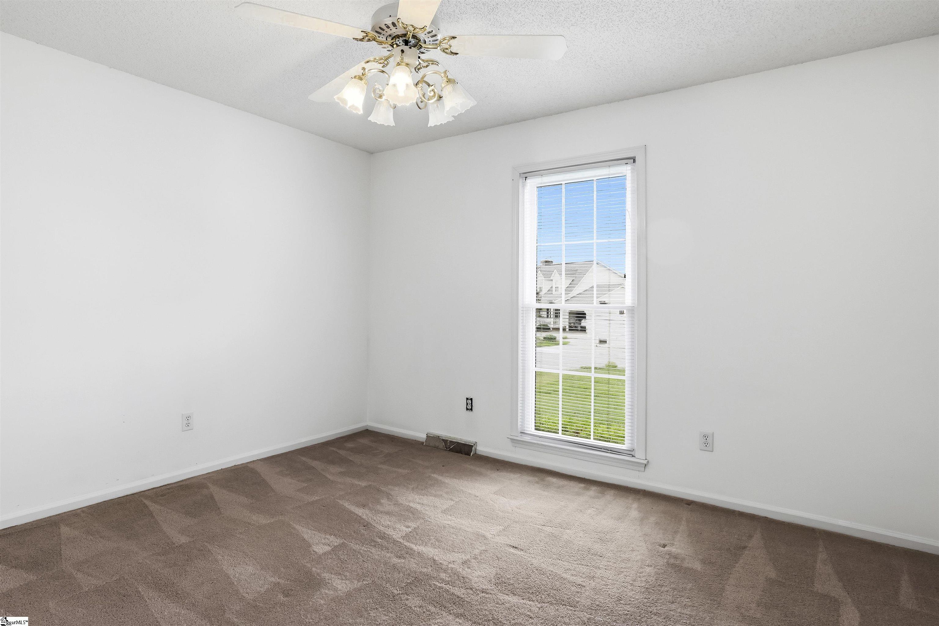 114 Fairview Place Greer, SC 29651-6027