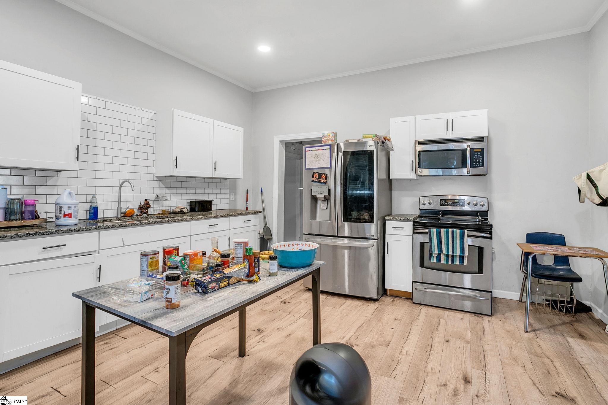 6 Webb Street Greenville, SC 29605