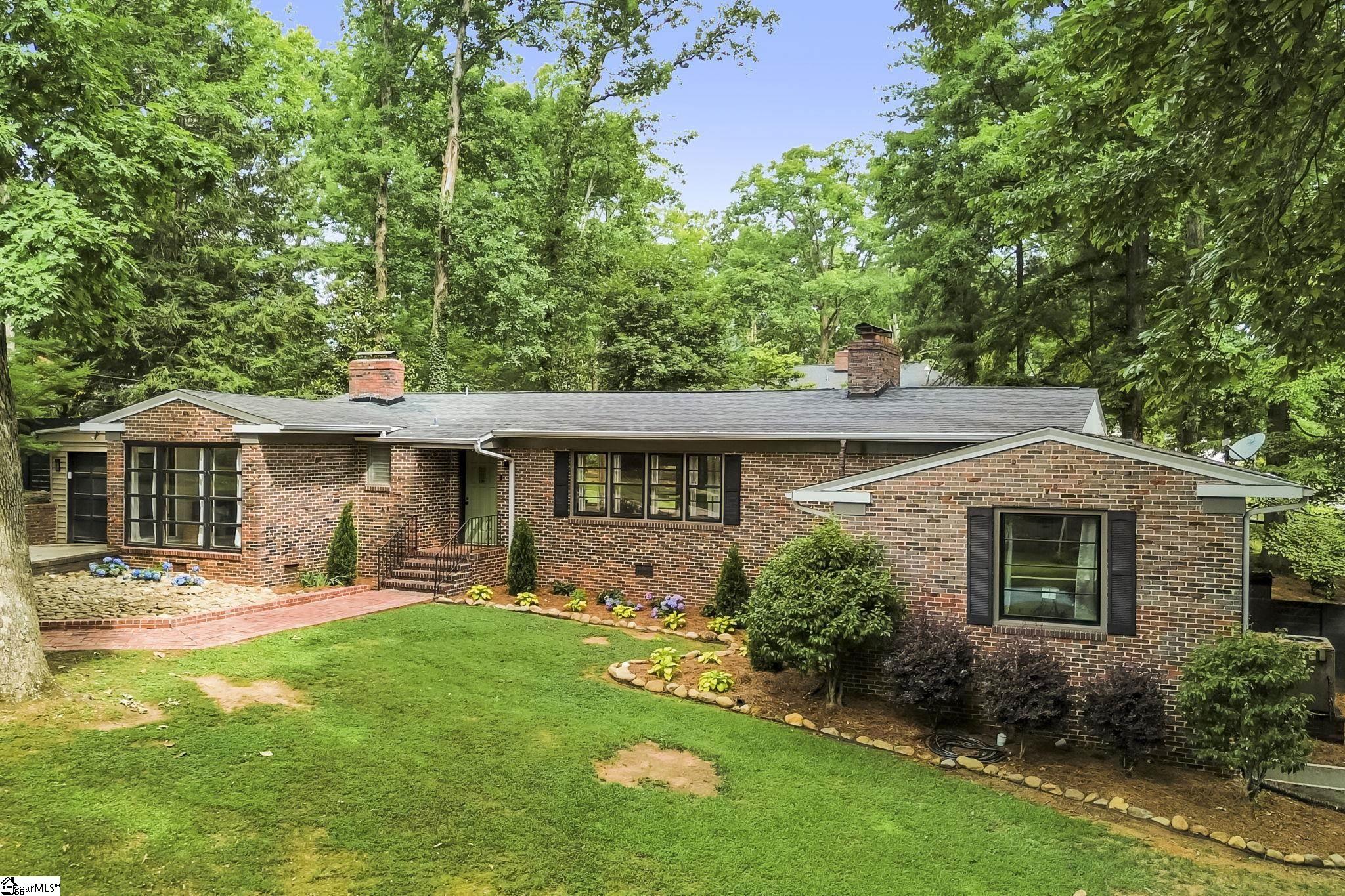 211 Grace Avenue Easley, SC 29640