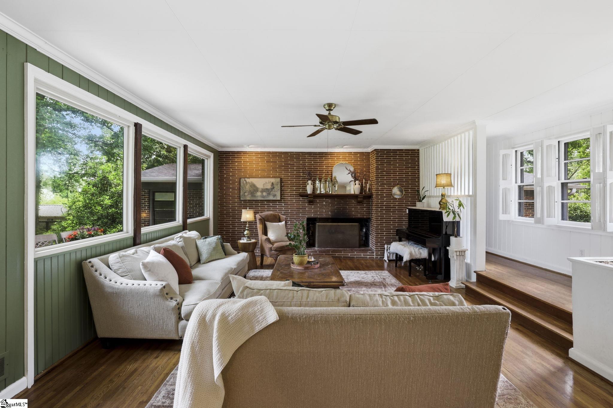 211 Grace Avenue Easley, SC 29640