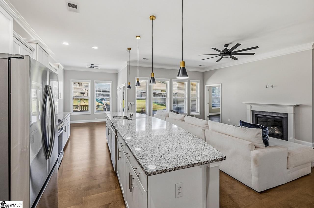 893 Deepwood Court Boiling Springs, SC 29316