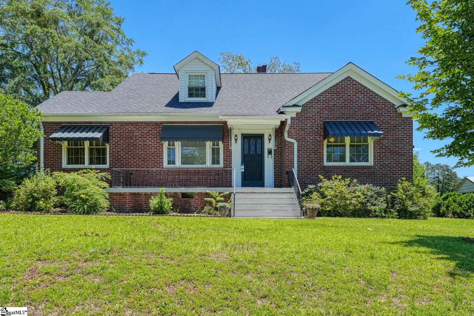 171 E Victoria Road Spartanburg, SC 29302