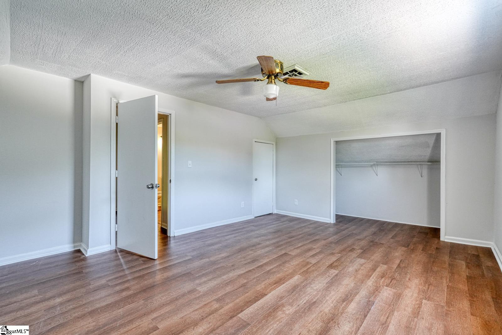 171 E Victoria Road Spartanburg, SC 29302