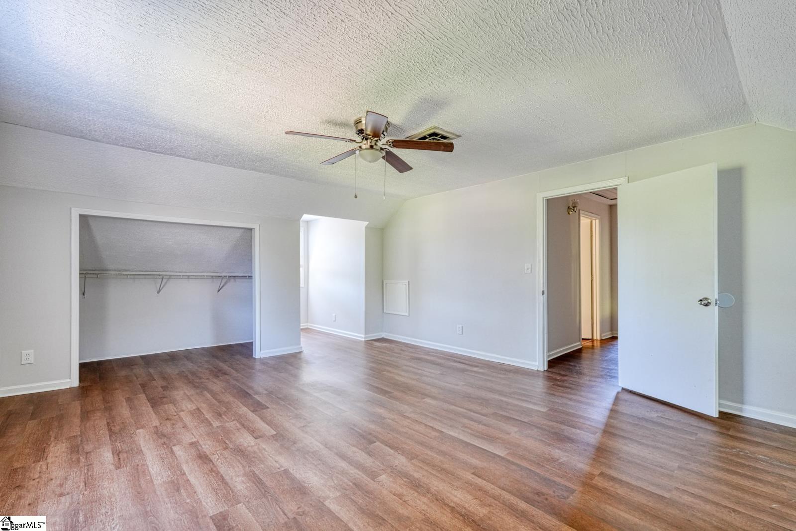 171 E Victoria Road Spartanburg, SC 29302