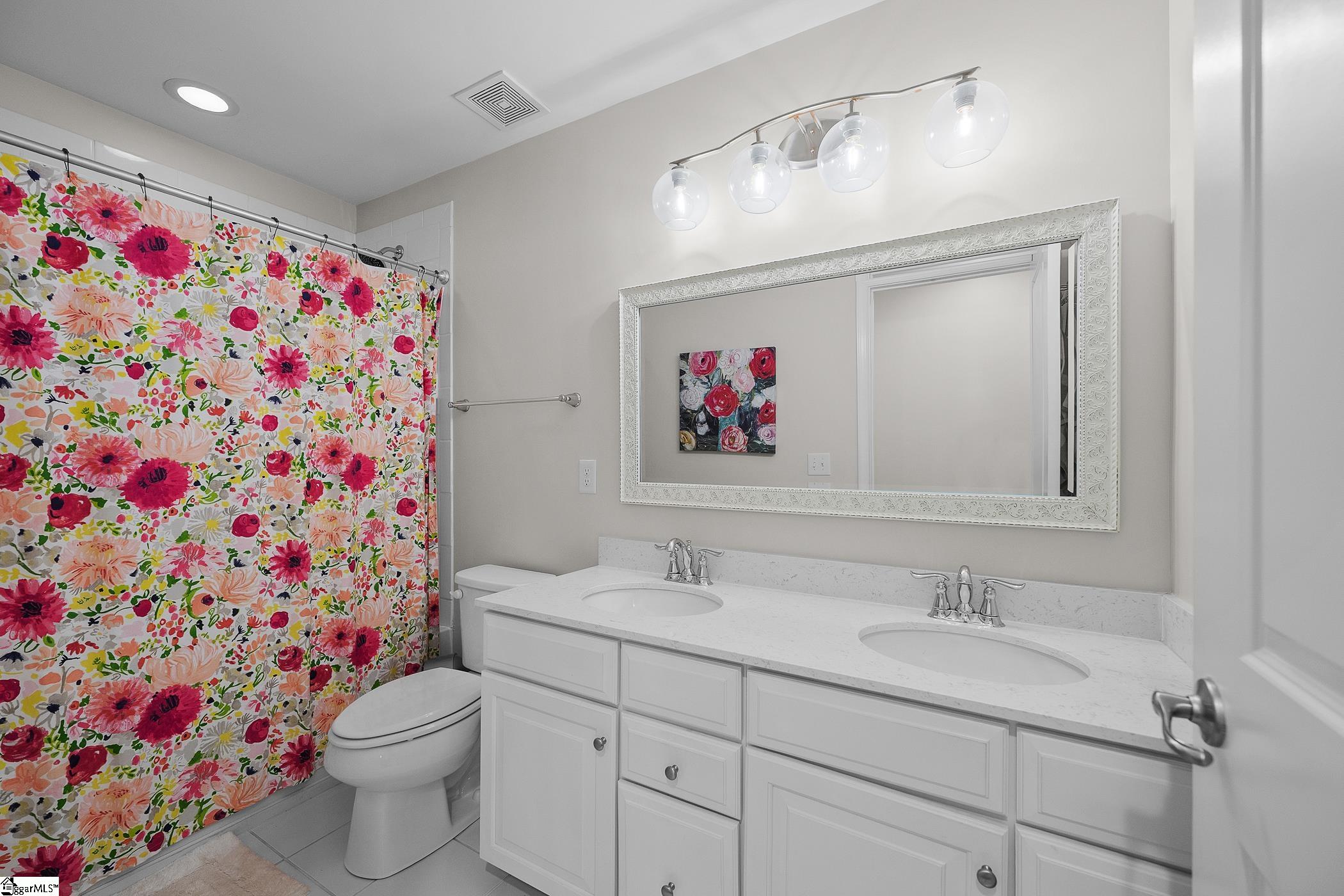 113 Waters Run Lane Simpsonville, SC 29681