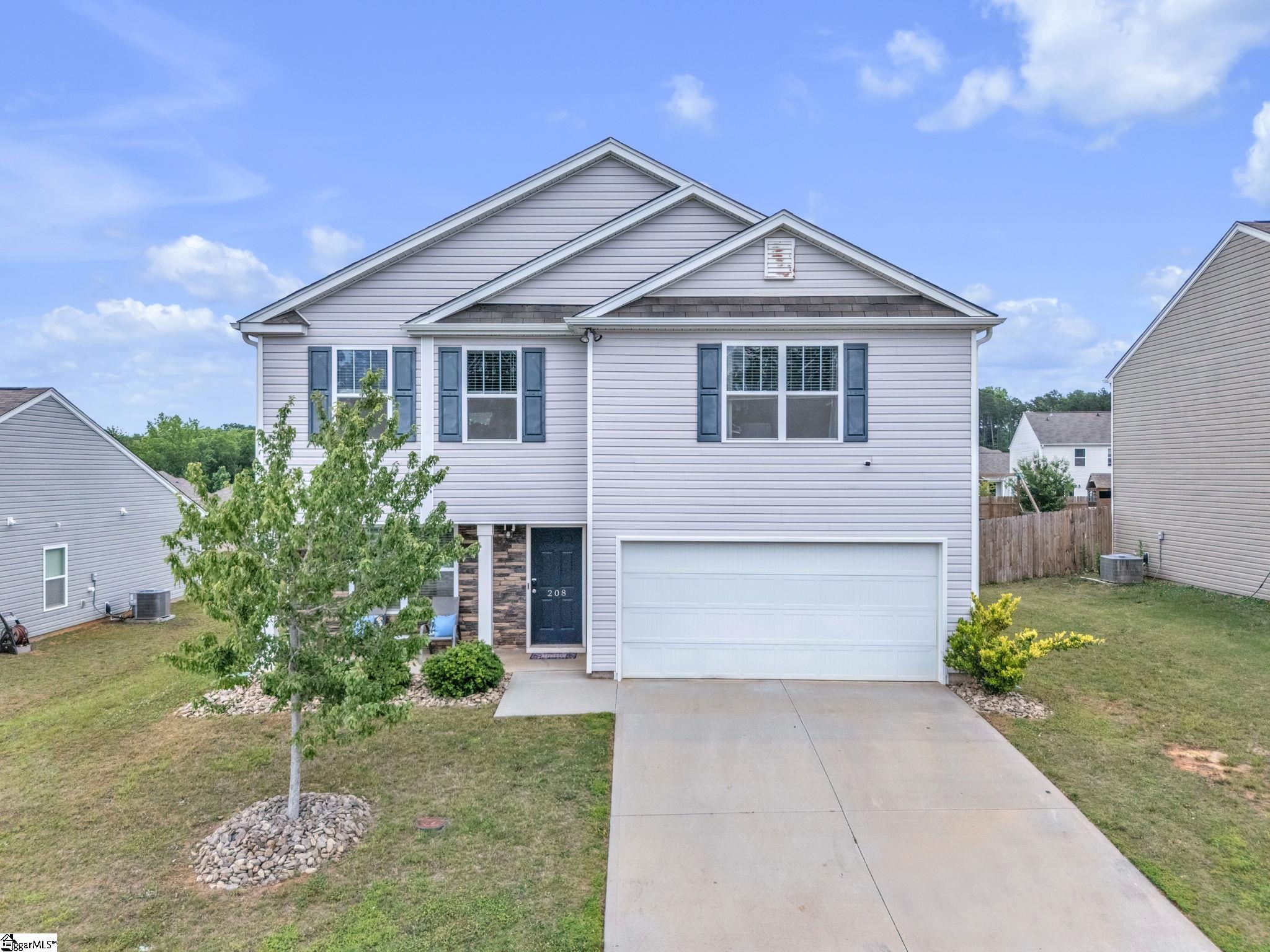 208 Bracken Woods Way Piedmont, SC 29673