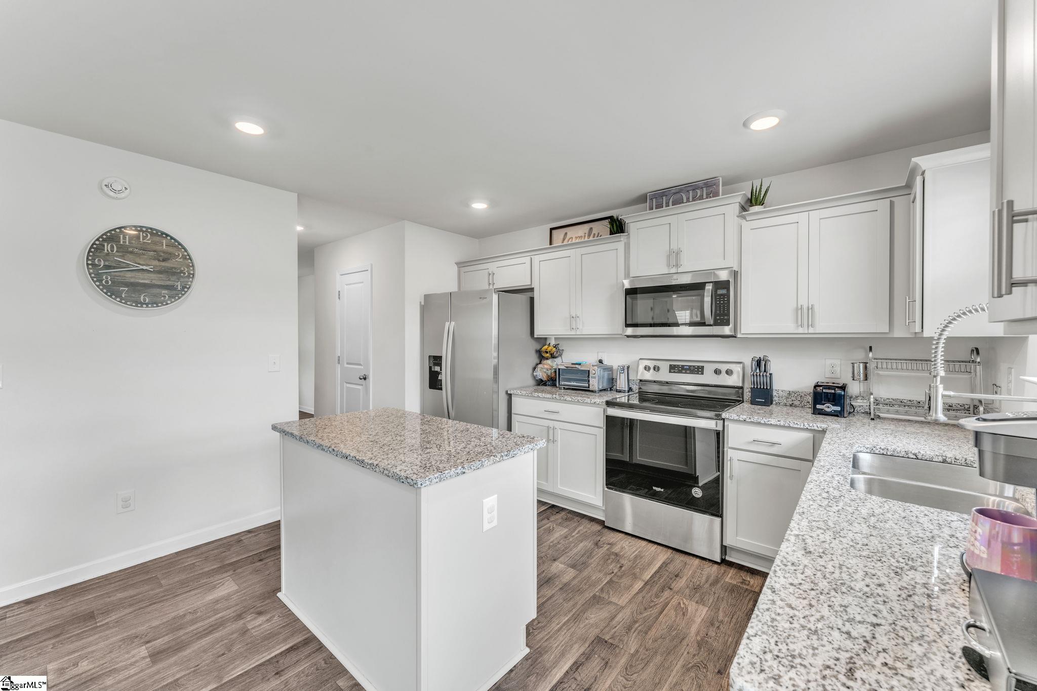 208 Bracken Woods Way Piedmont, SC 29673