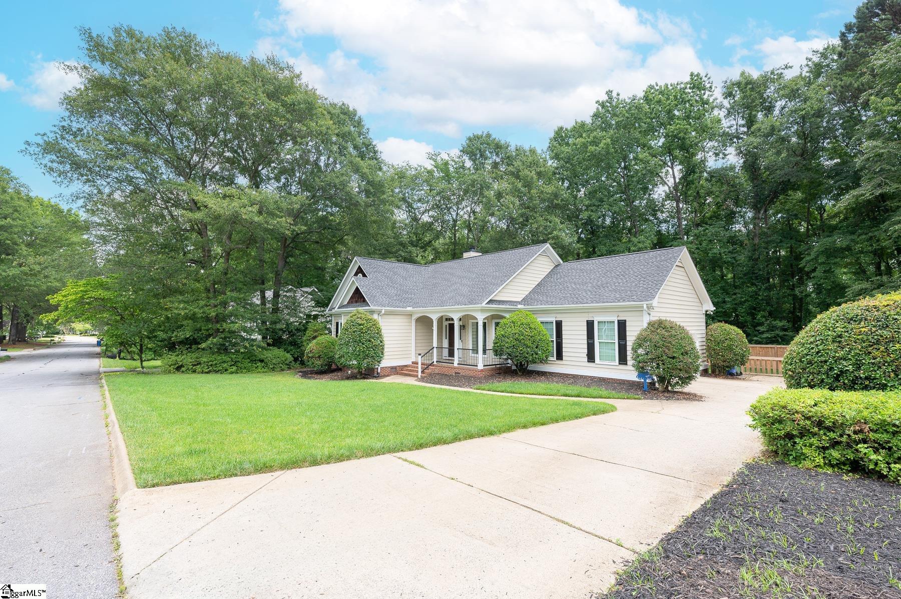 110 Greenapple Way Simpsonville, SC 29681
