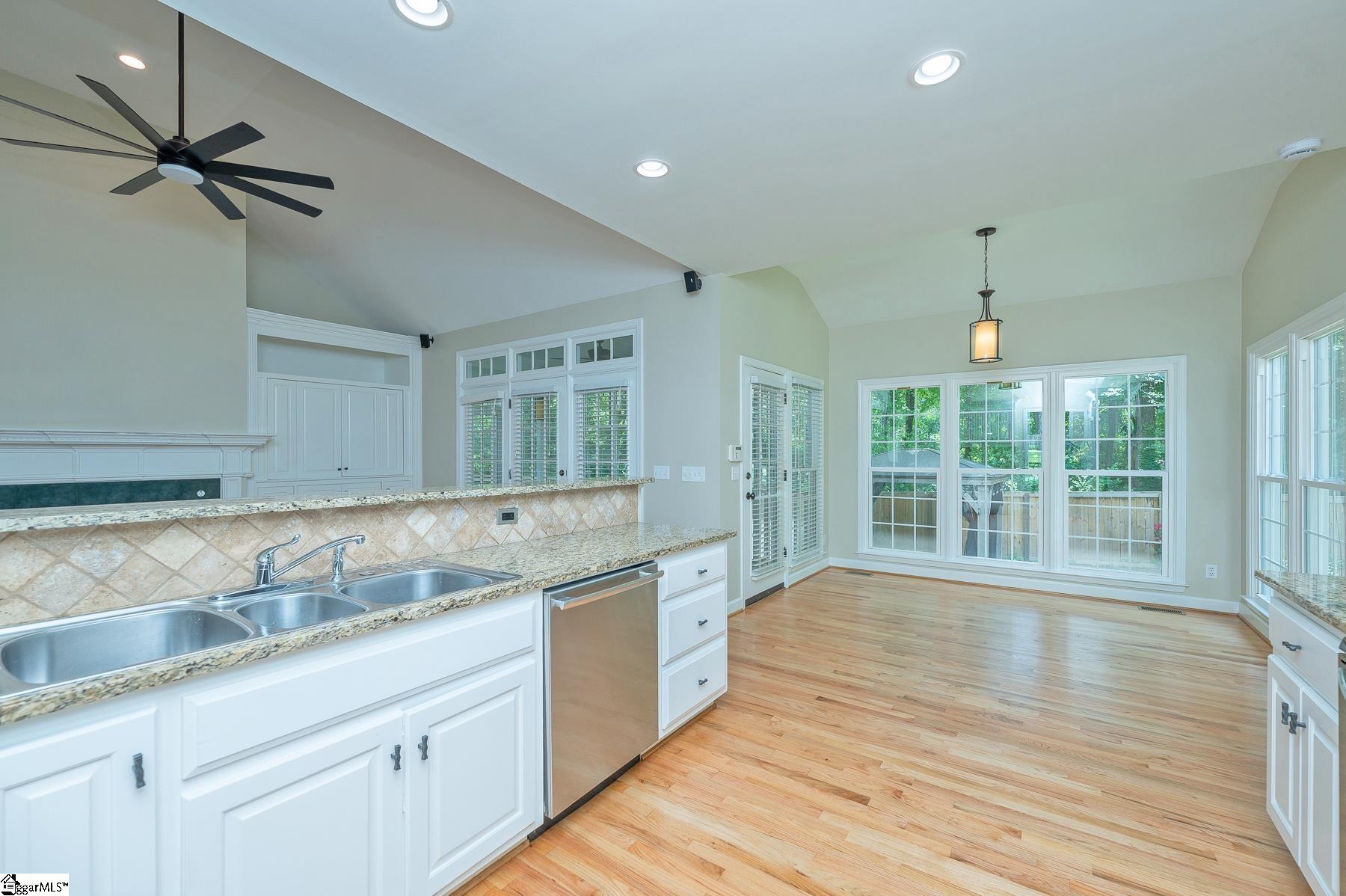 110 Greenapple Way Simpsonville, SC 29681