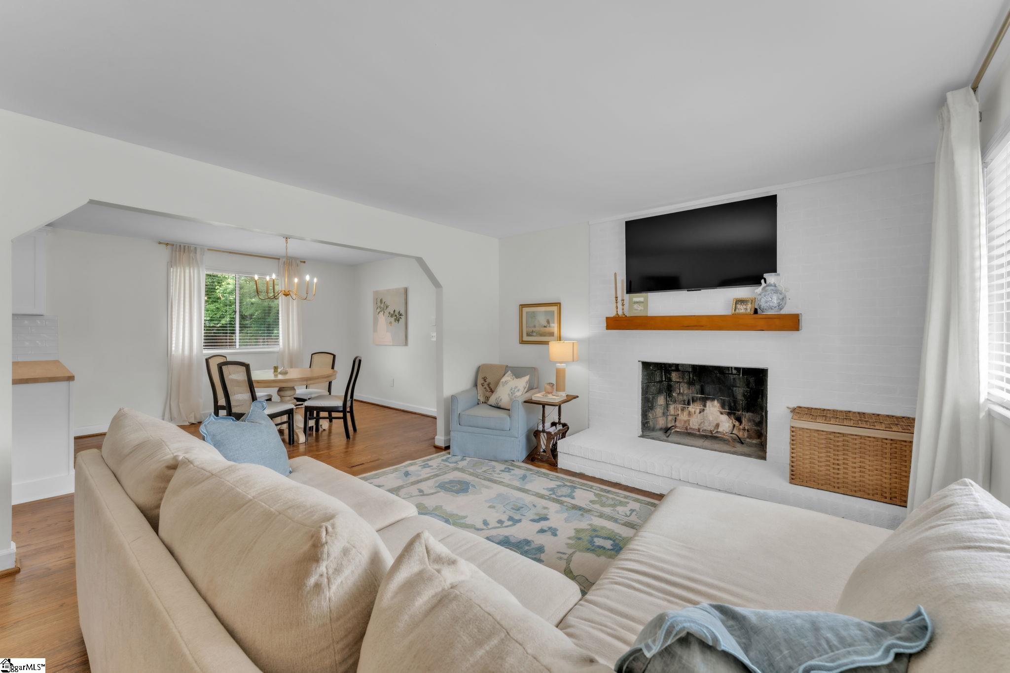 102 Dianne Avenue Simpsonville, SC 29681