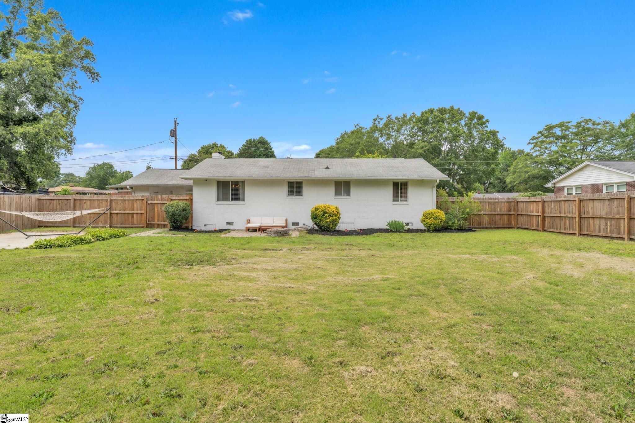 102 Dianne Avenue Simpsonville, SC 29681