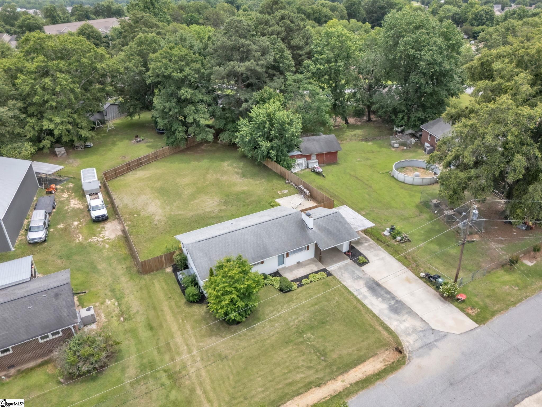 102 Dianne Avenue Simpsonville, SC 29681