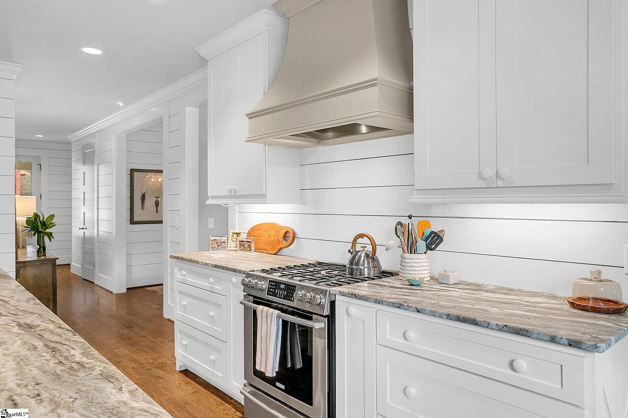 1 Waccamaw Avenue Greenville, SC 29605